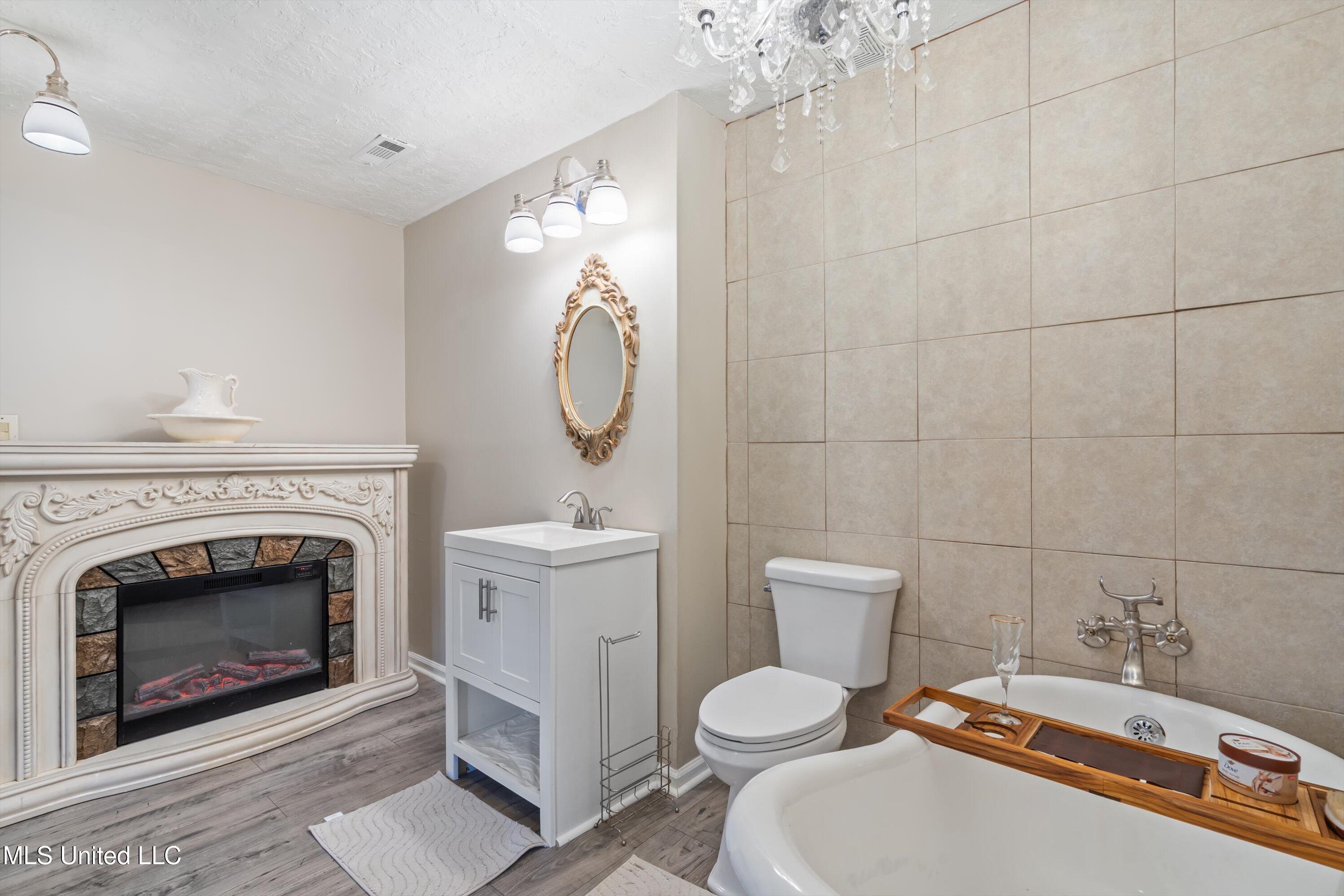 3590 Shady Oaks Drive, Olive Branch, Mississippi image 17