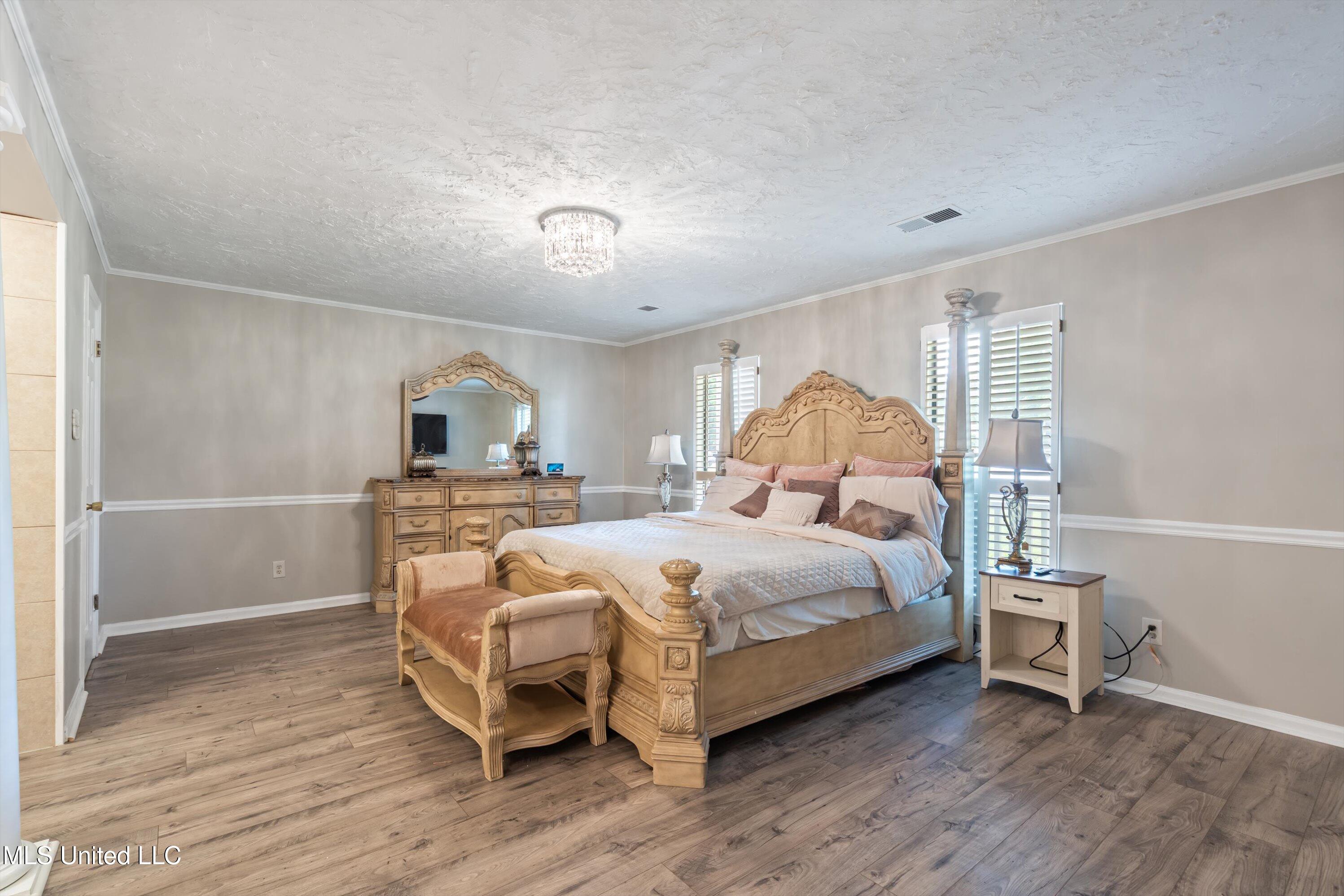 3590 Shady Oaks Drive, Olive Branch, Mississippi image 8