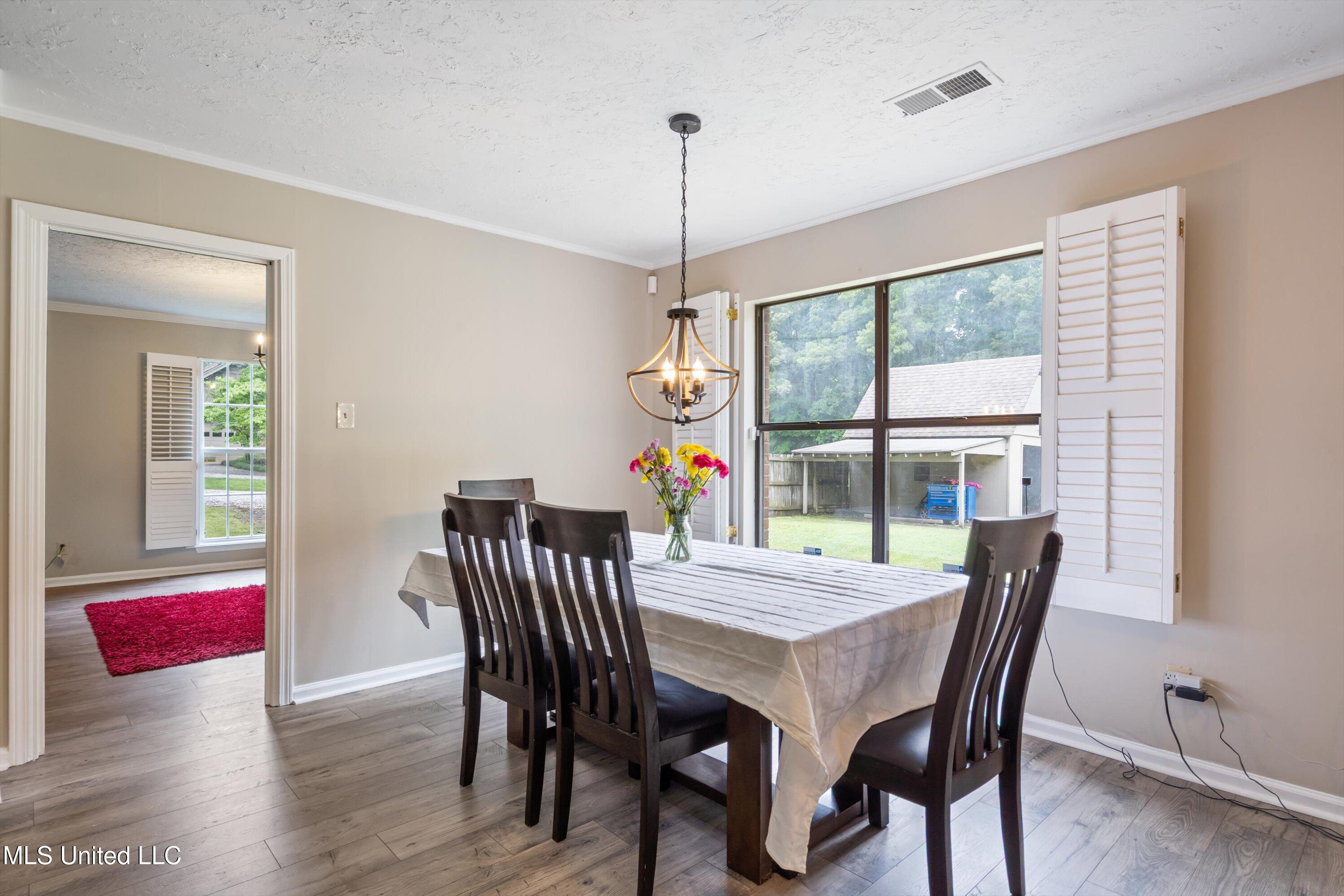 3590 Shady Oaks Drive, Olive Branch, Mississippi image 10