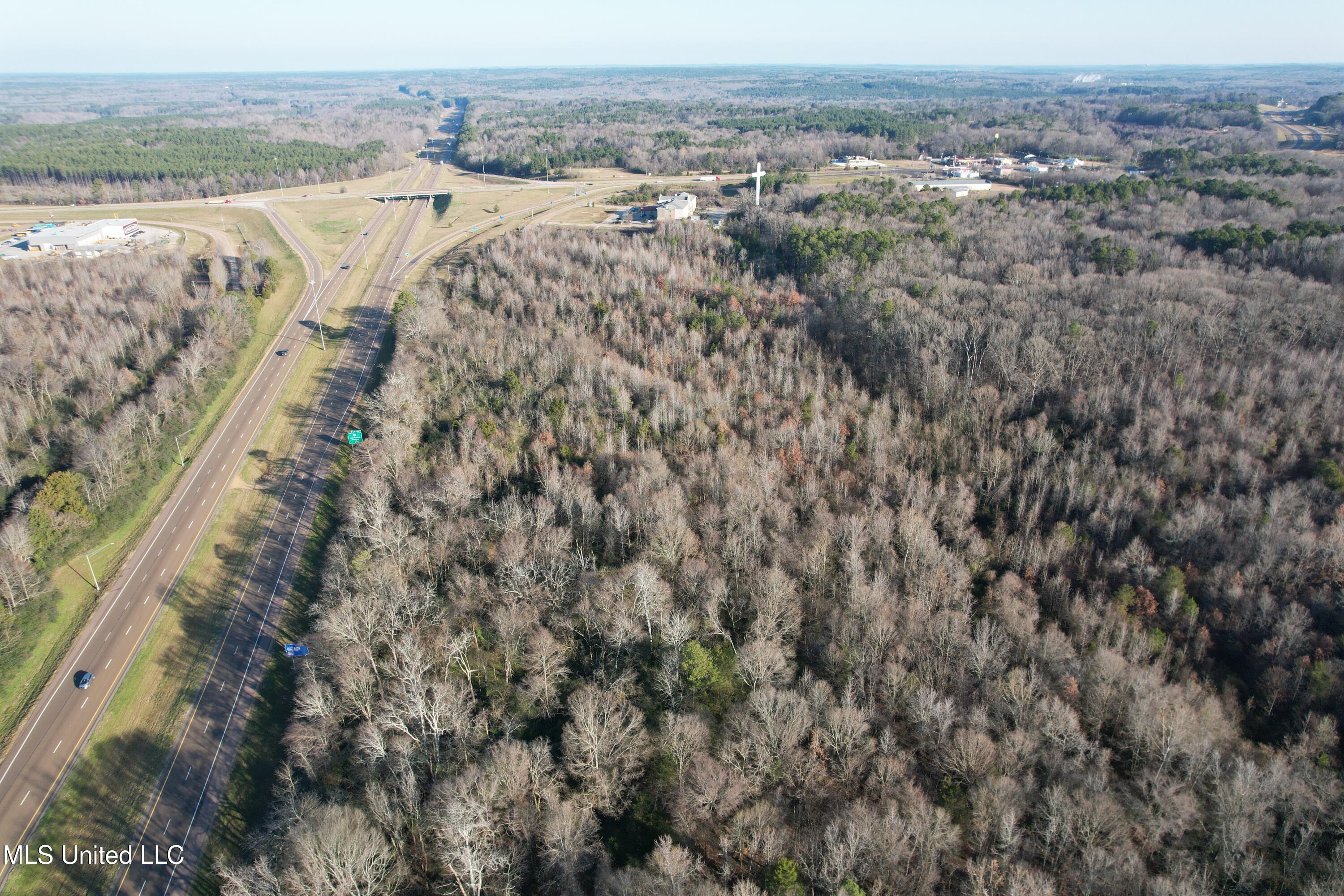 South Frontage Rd, Winona, Mississippi image 4