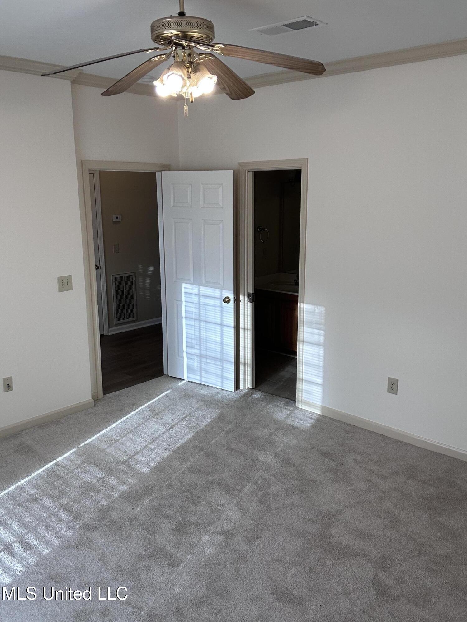 200 N Shadow Lake Drive, Clinton, Mississippi image 12