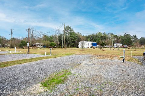 Homes For Rent - 144 Katie Eubanks Road<br/> Lucedale, MS 39452