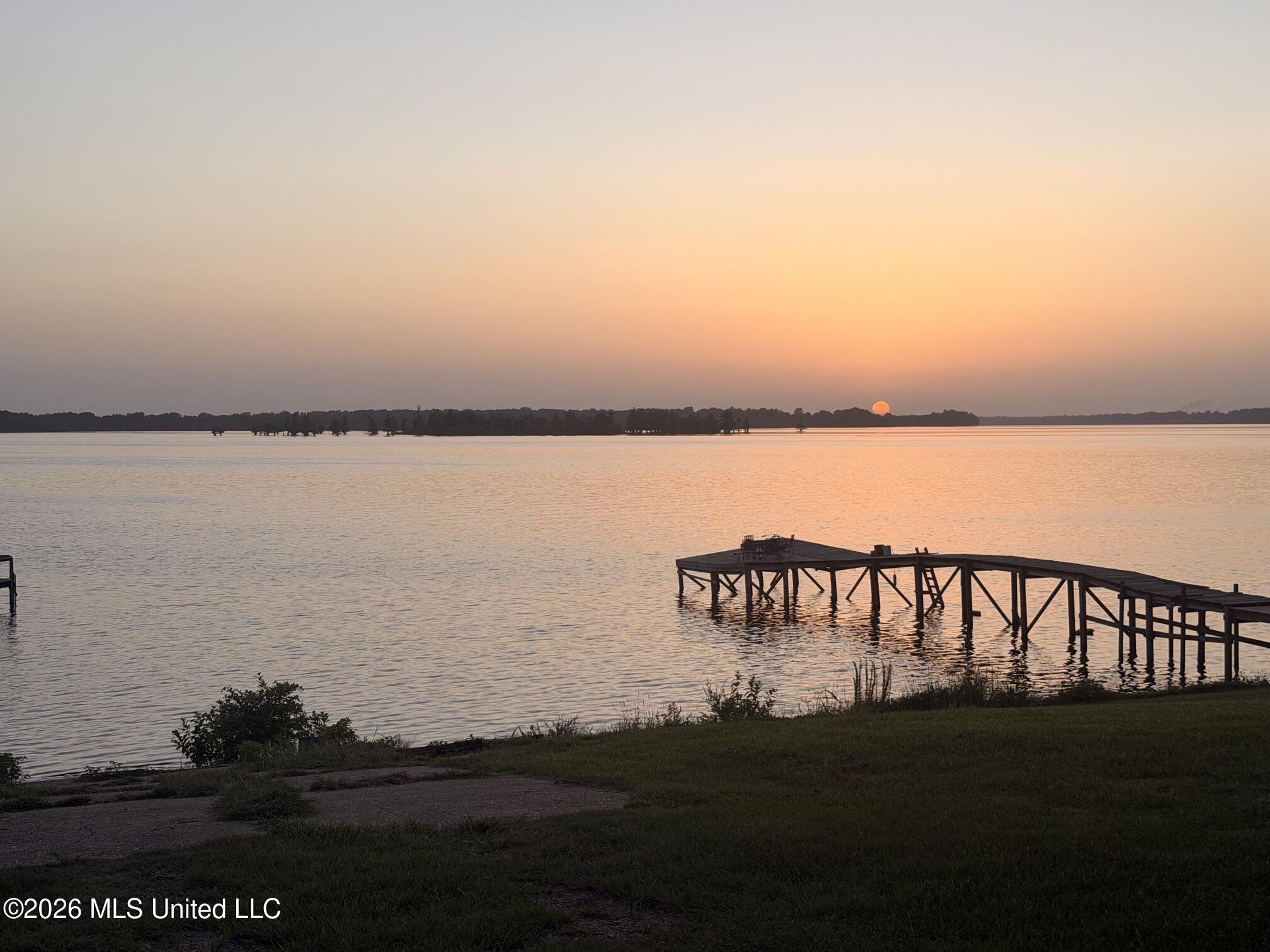 108 Sullivan Cove - Photo 2