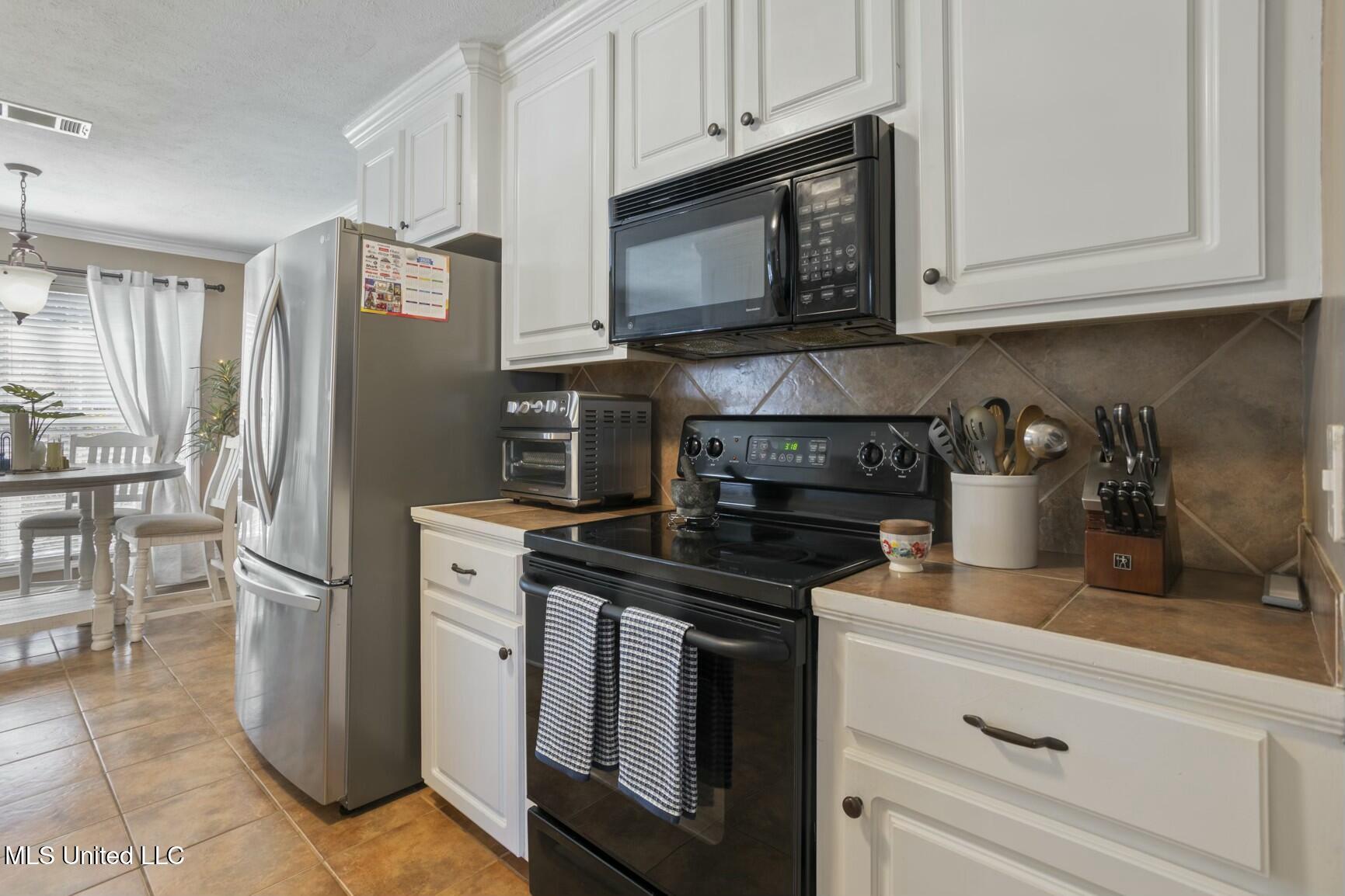 664 Parker Place, Brandon, Mississippi image 11