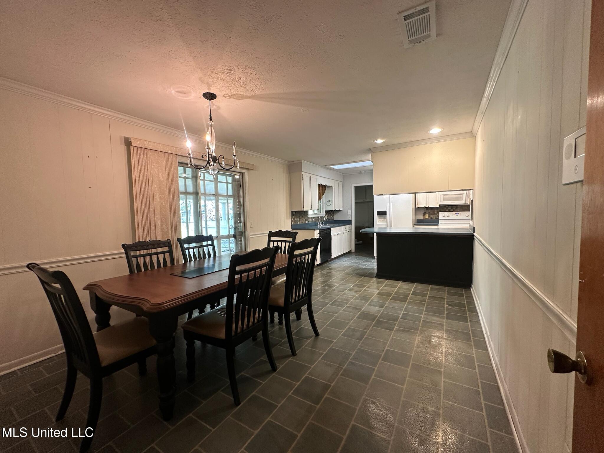 625 SW 4th Avenue, Magee, Mississippi image 39
