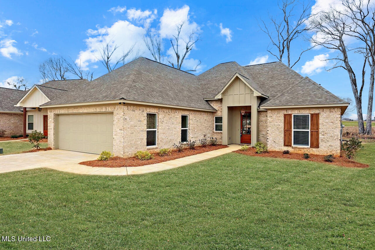 206 Birch Lane, Canton, Mississippi image 1