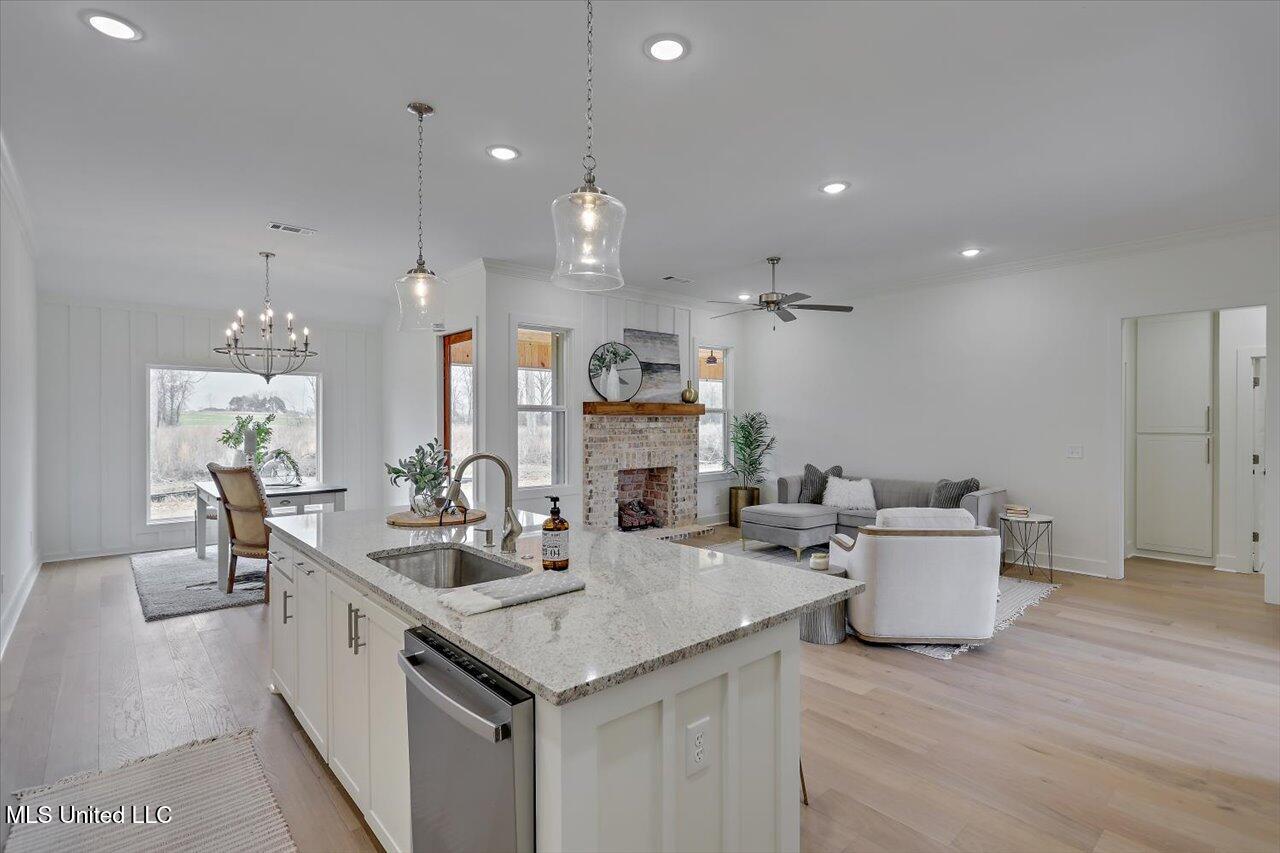 206 Birch Lane, Canton, Mississippi image 10