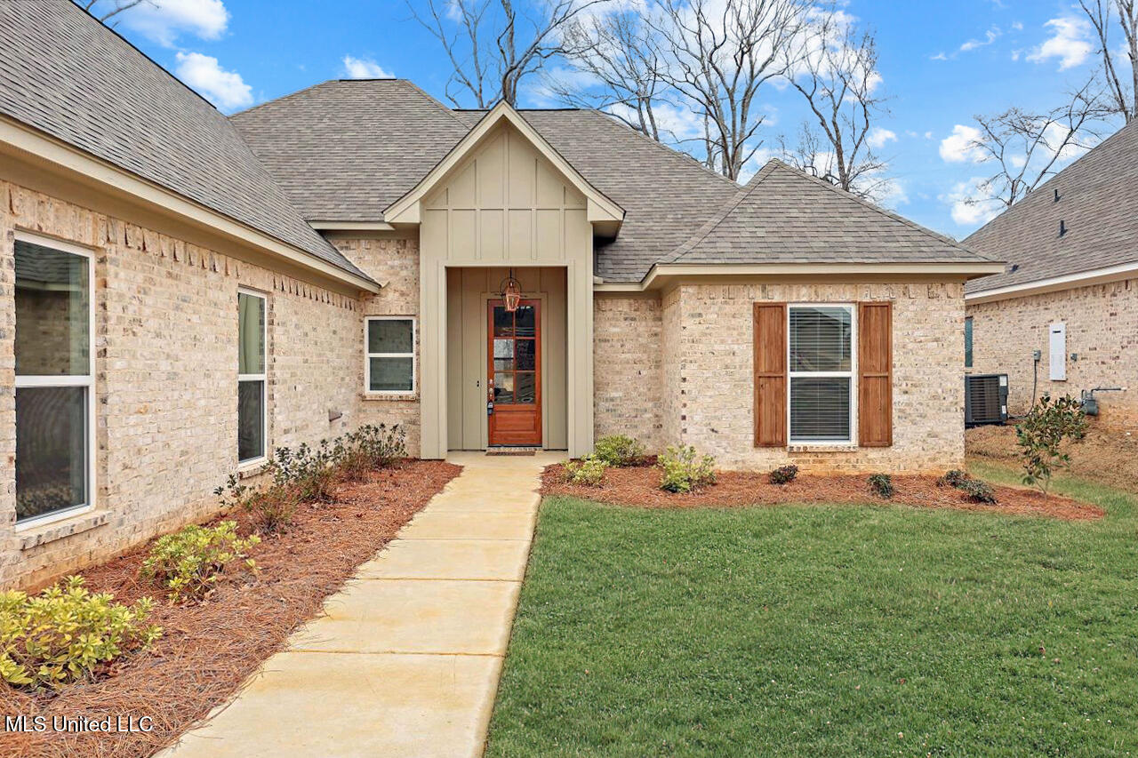 206 Birch Lane, Canton, Mississippi image 2