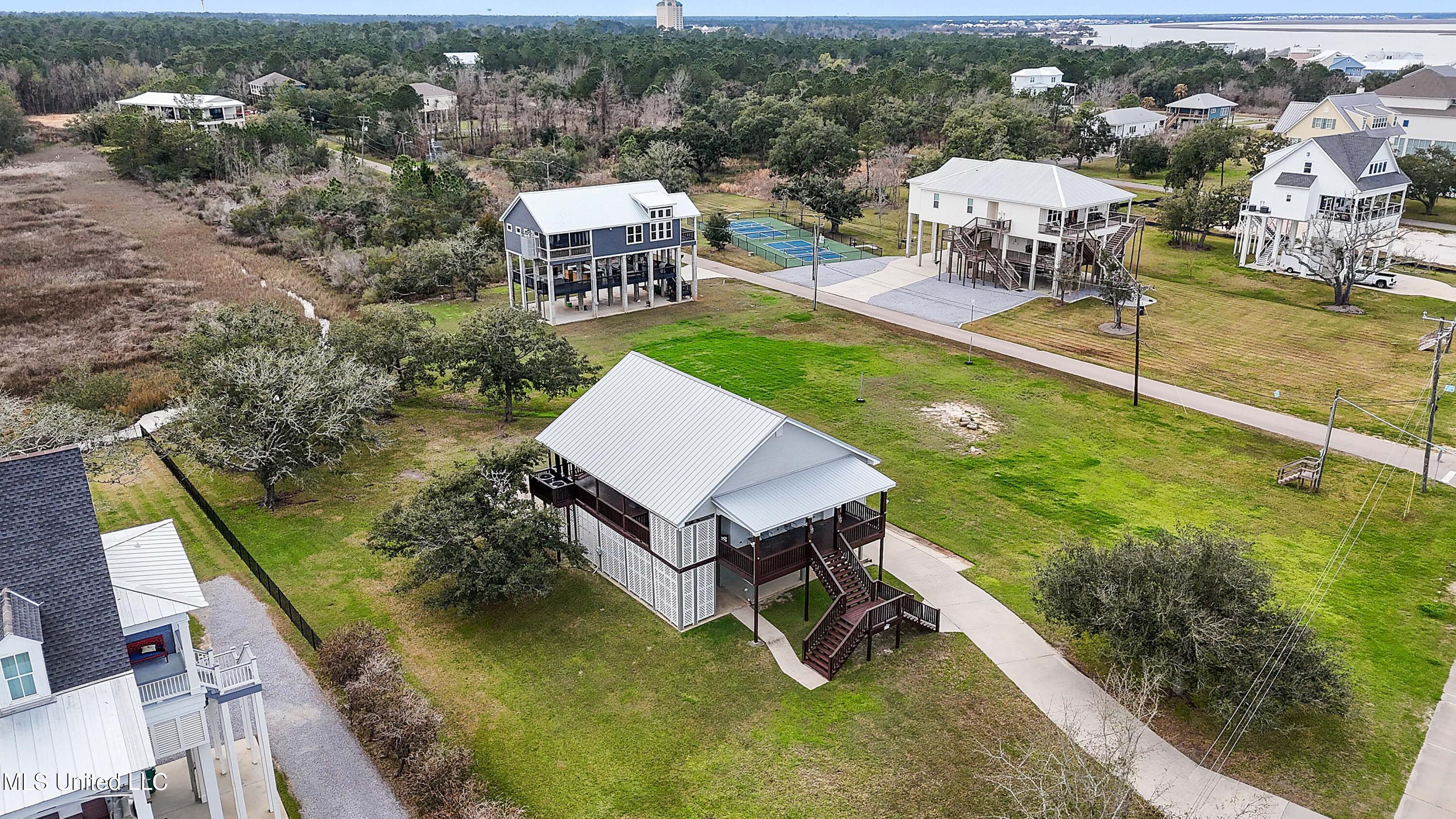 1478 N Beach Boulevard, Bay Saint Louis, Mississippi image 34
