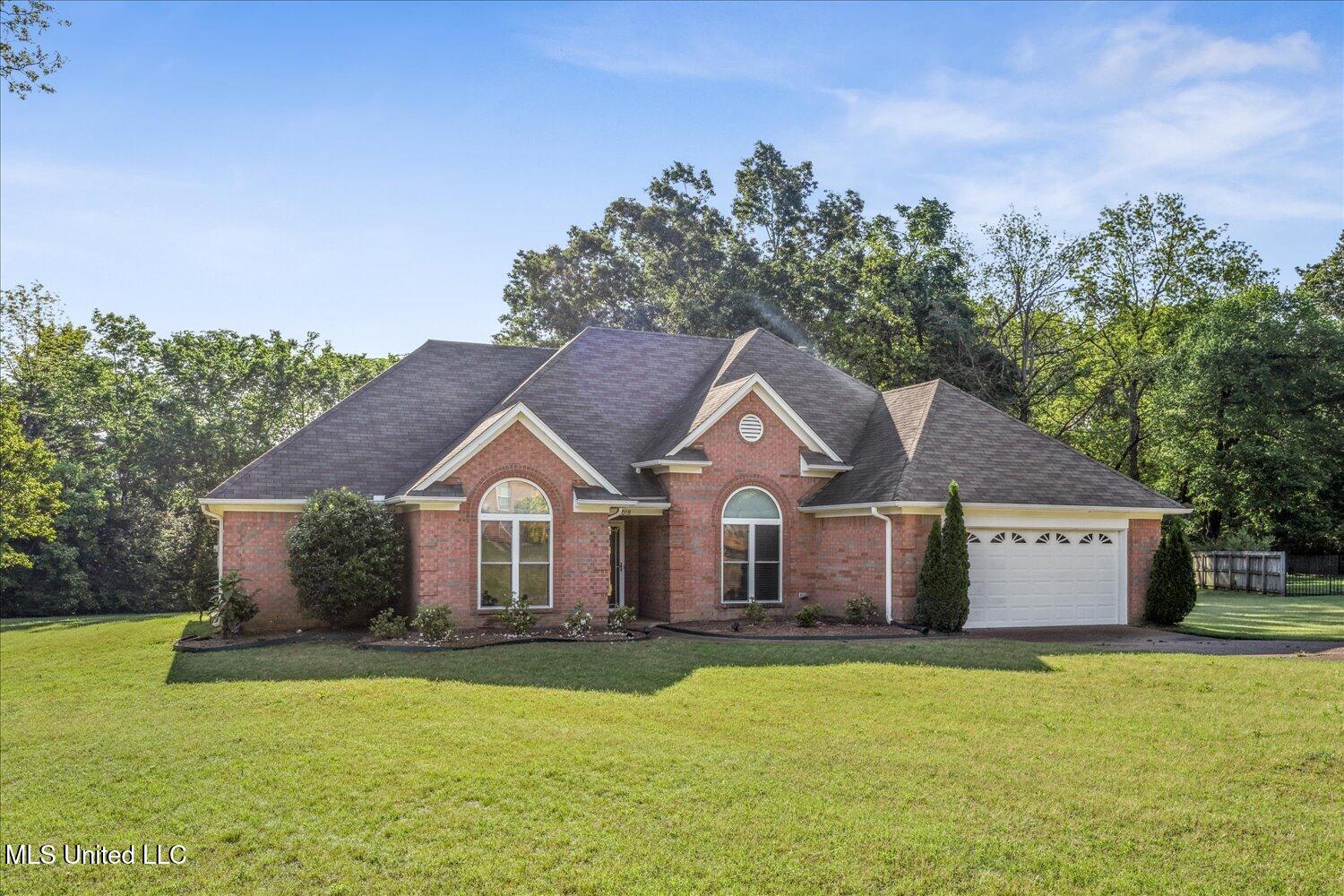 8018 S Horn Cove, Olive Branch, Mississippi image 4