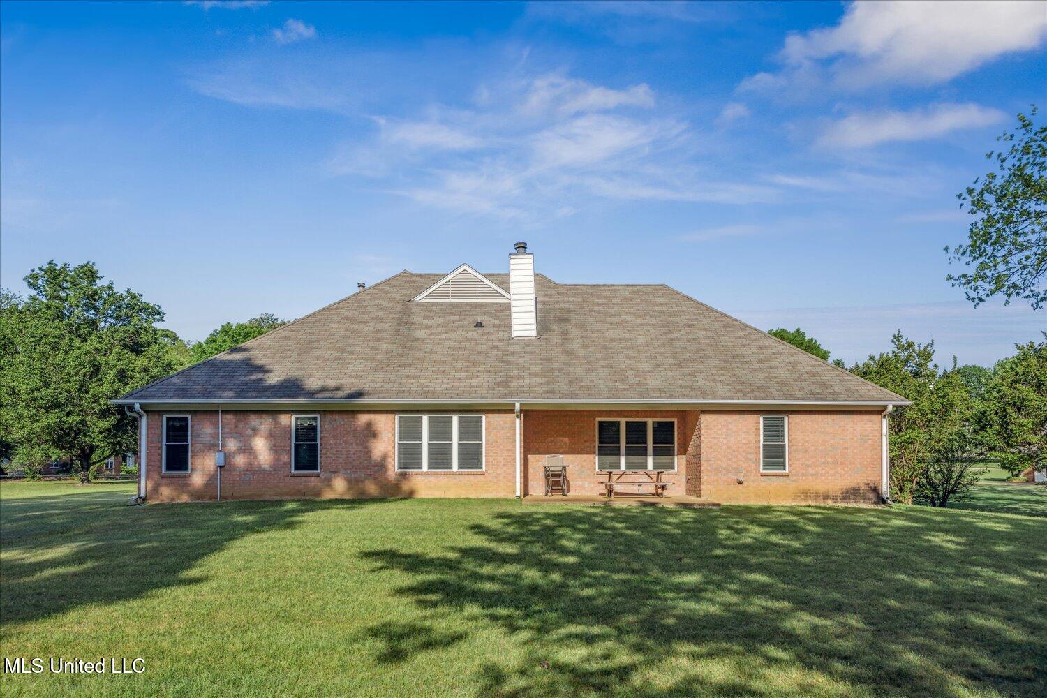 8018 S Horn Cove, Olive Branch, Mississippi image 23