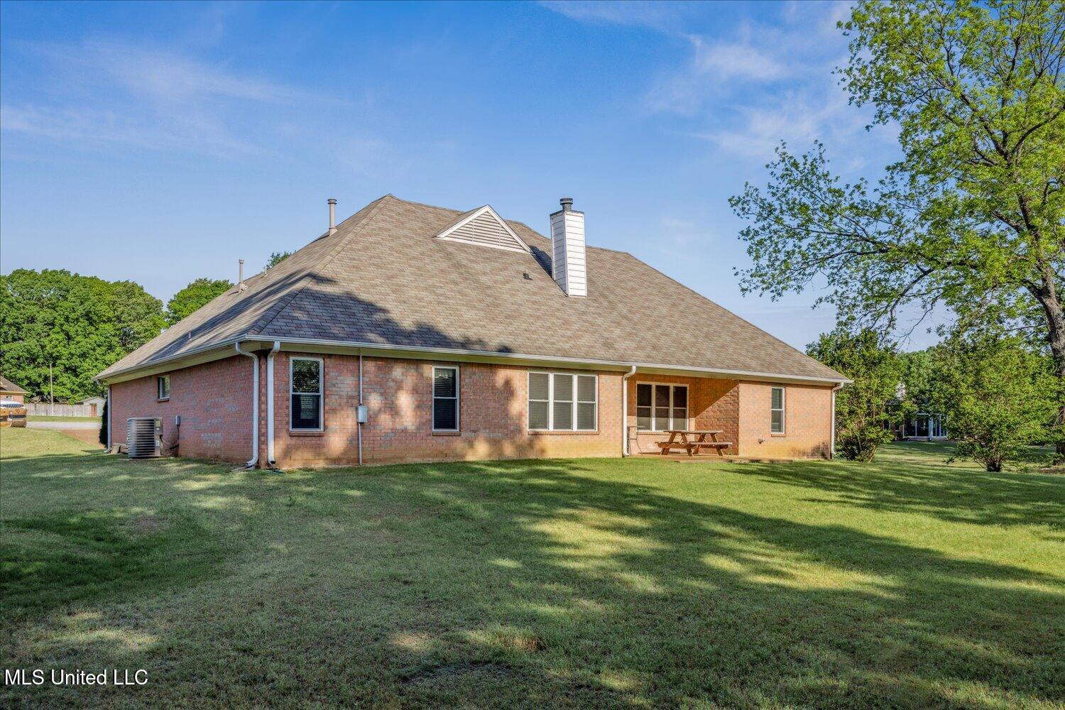 8018 S Horn Cove, Olive Branch, Mississippi image 21