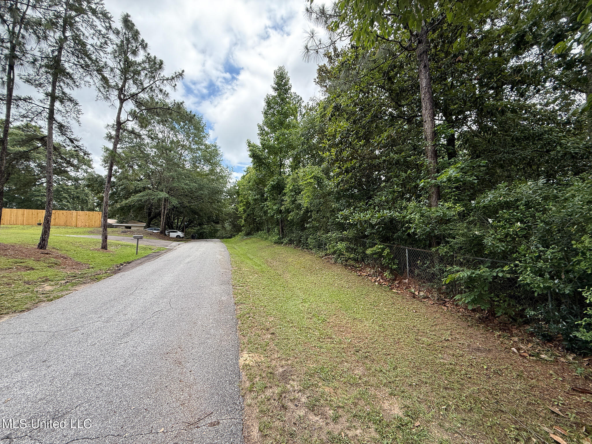Lot On Hillcrest Lane, Purvis, Mississippi image 6