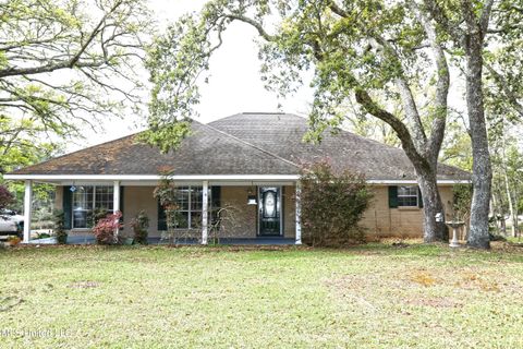 Single Family Residence in Gautier MS 2521 Orrell Drive.jpg