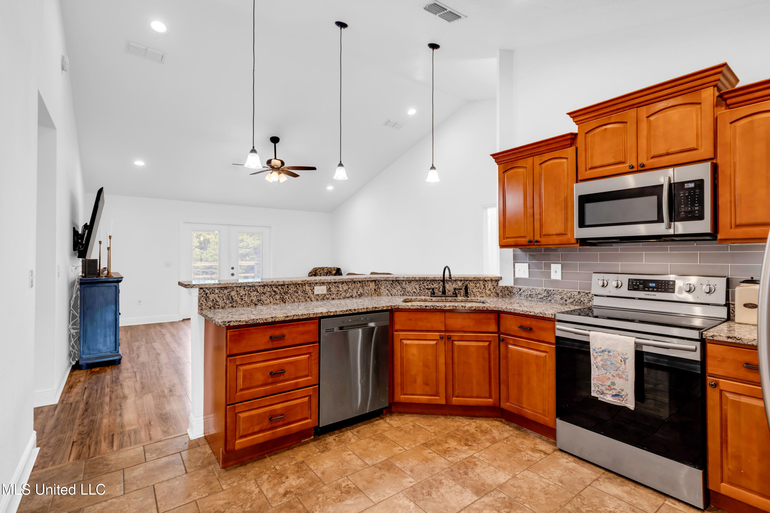14911 Camp Lane, Gulfport, Mississippi image 15