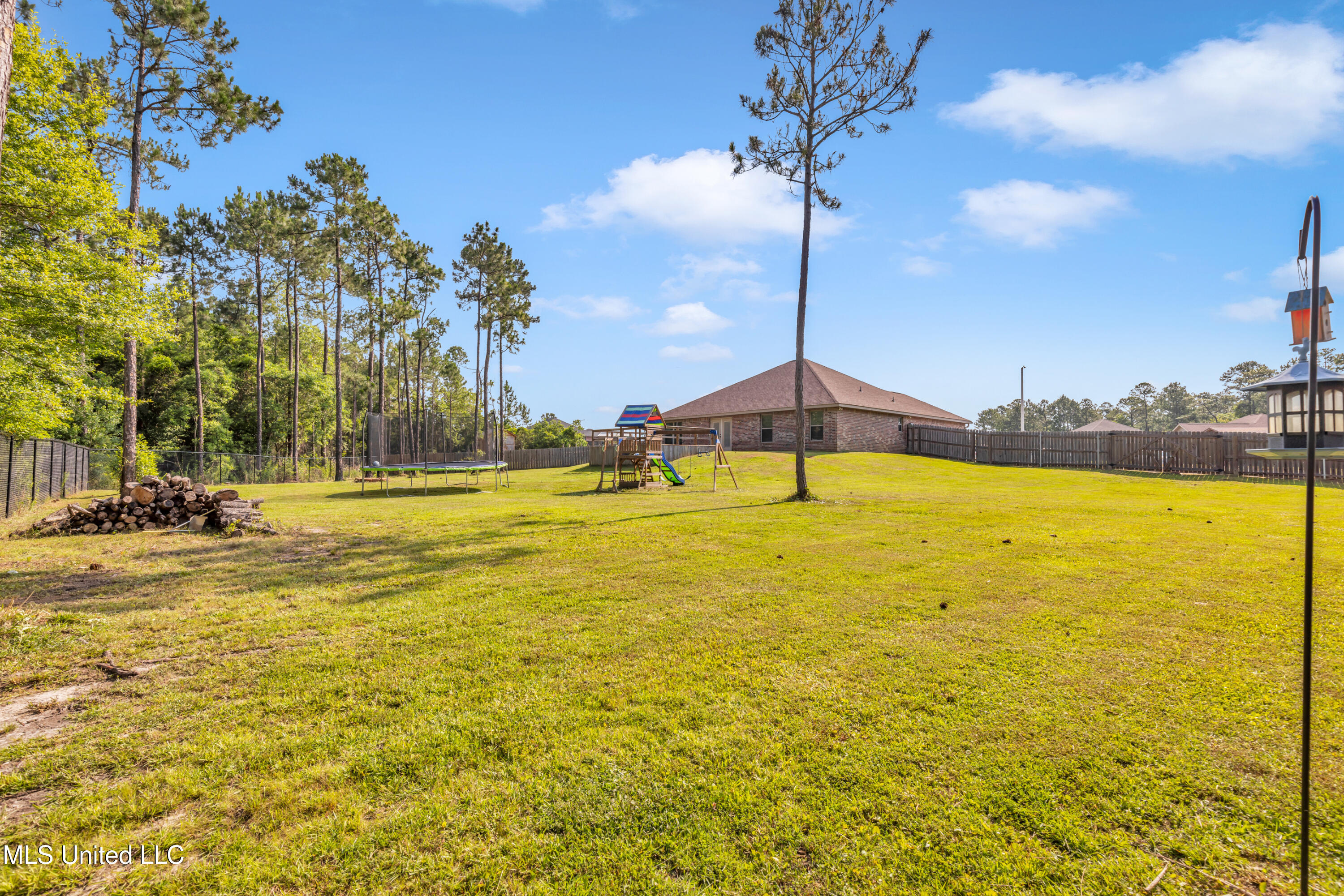 14911 Camp Lane, Gulfport, Mississippi image 32