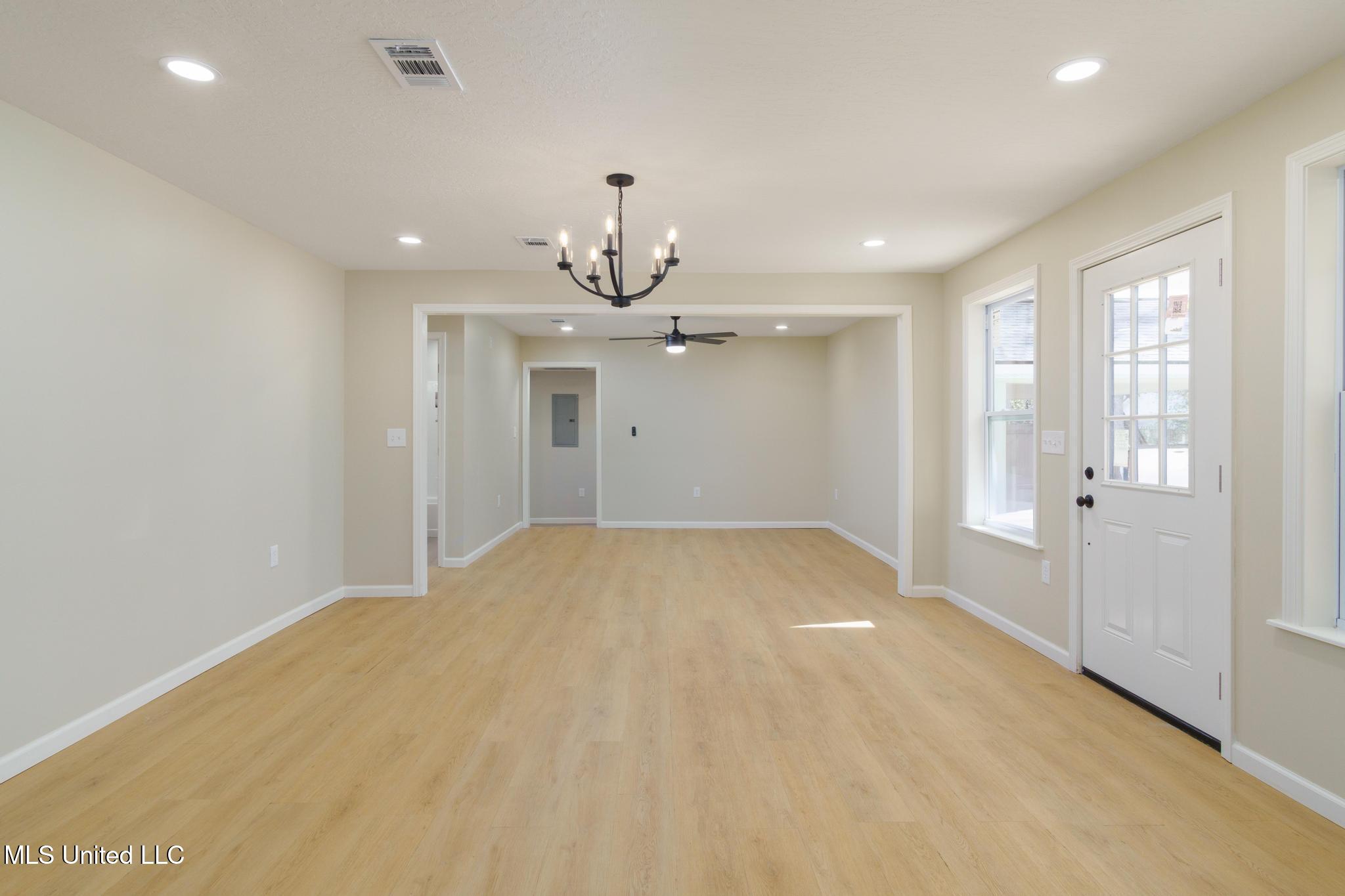 142 W 5th Avenue, Petal, Mississippi image 2