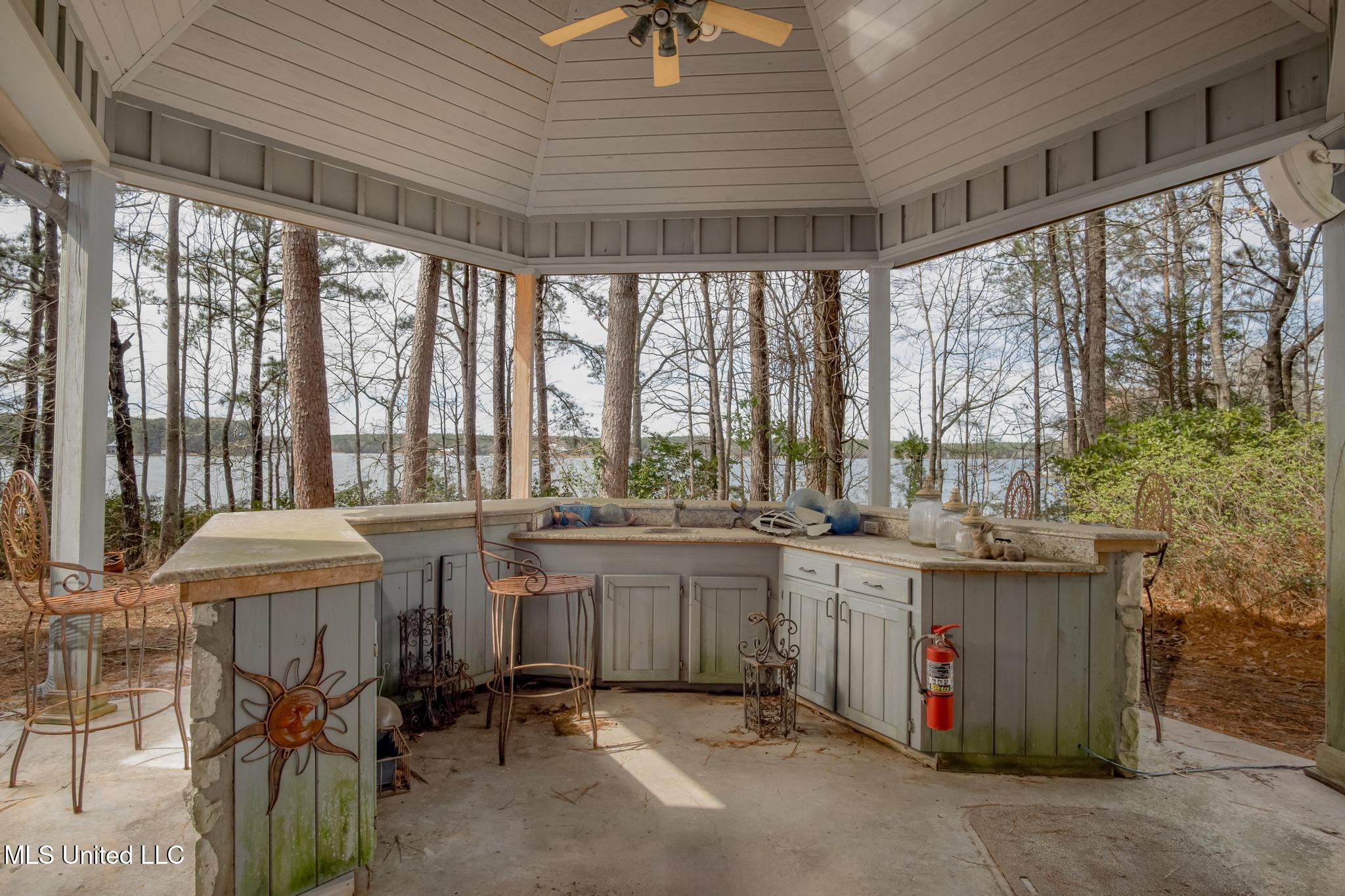 8 Deep Water Point, Lumberton, Mississippi image 17