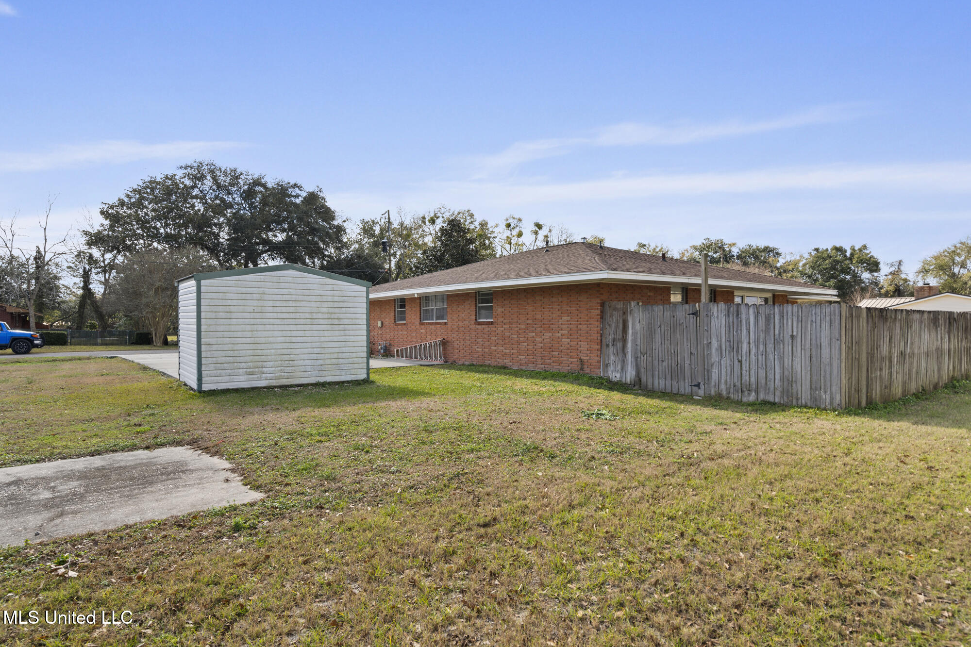 108 Charleswood Lane, Long Beach, Mississippi image 24