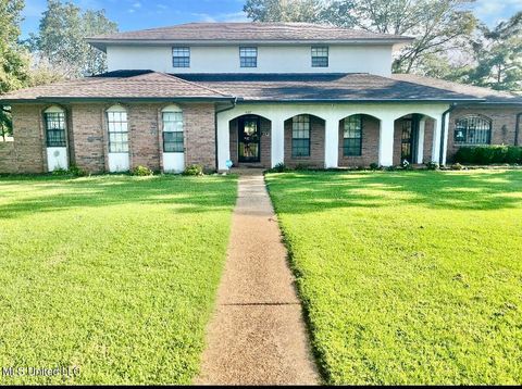 Homes For Sale - 407 Juniper Lane<br/> Sunflower County, Ruleville, MS 38771