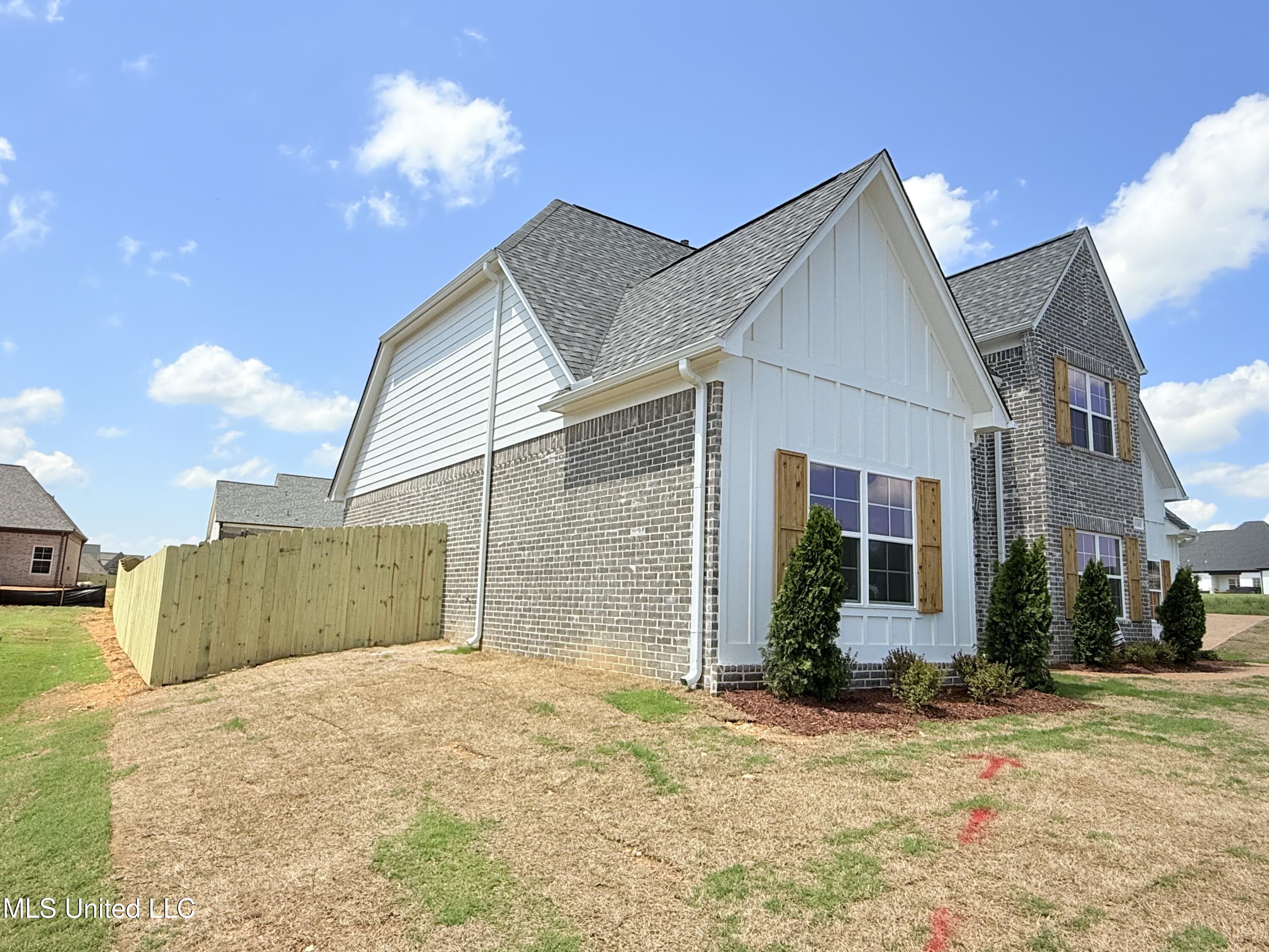 3145 Autumn Wind Drive, Hernando, Mississippi image 3
