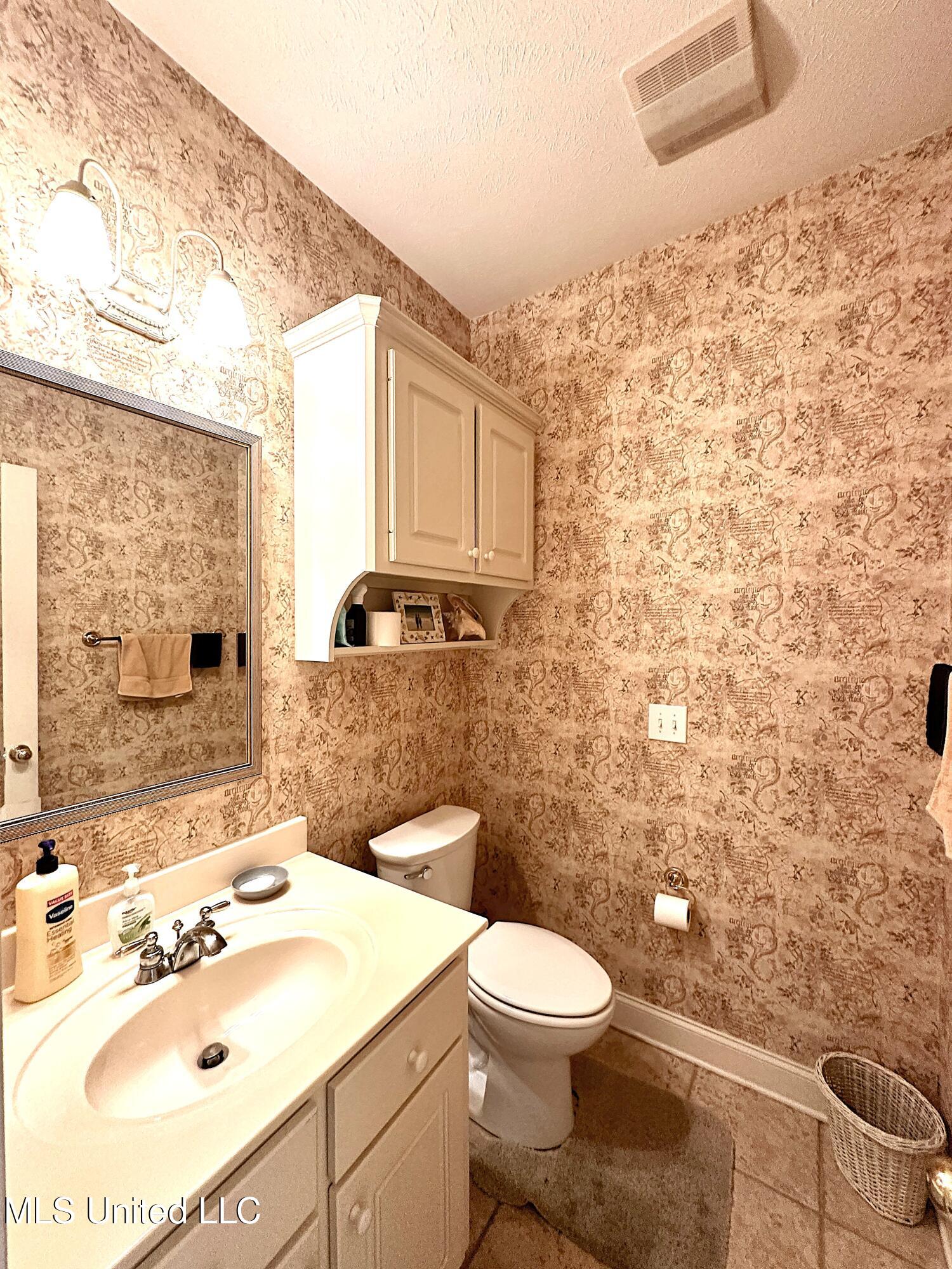 101 Brookside Circle, Clinton, Mississippi image 28