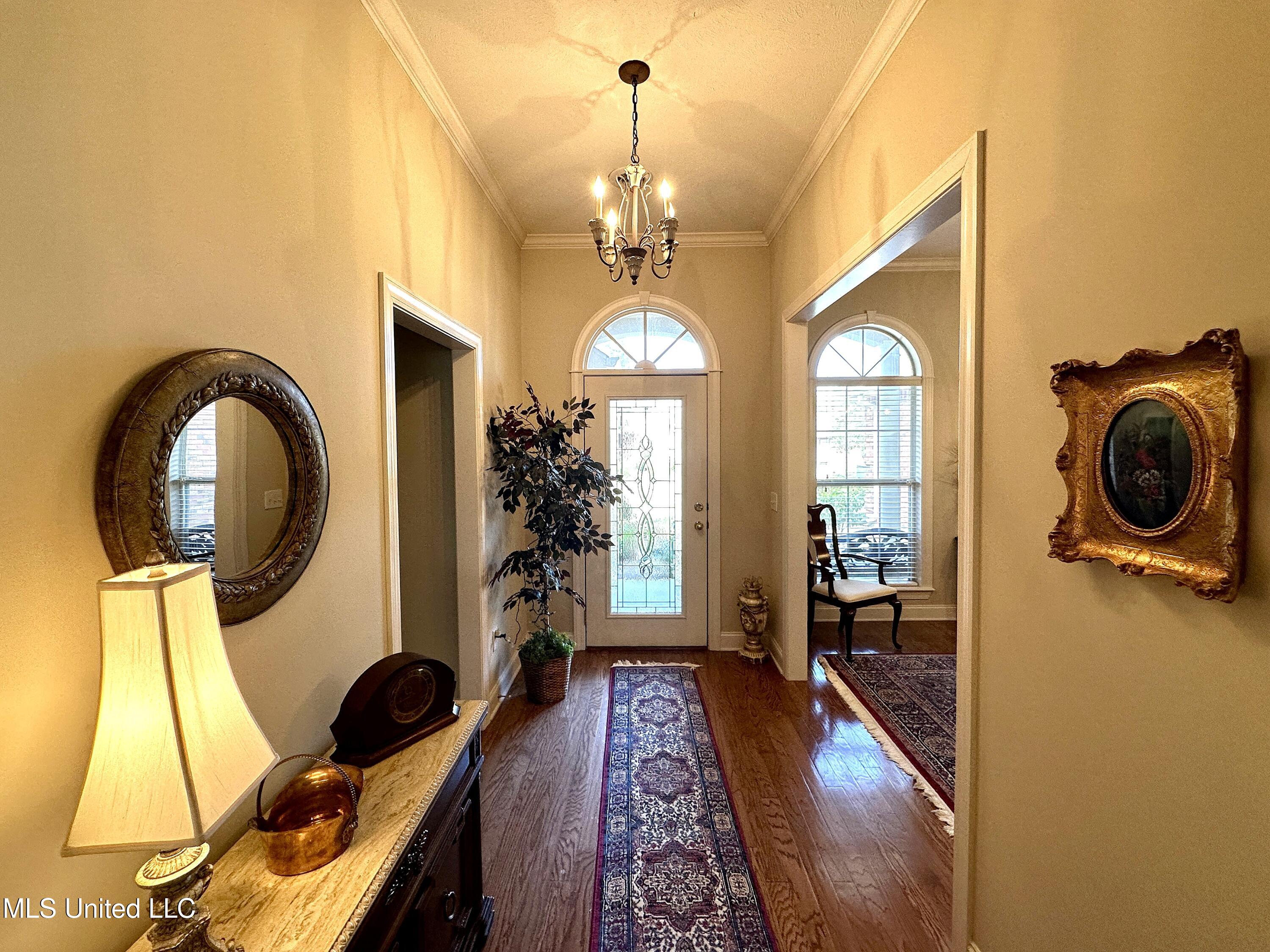 101 Brookside Circle, Clinton, Mississippi image 4