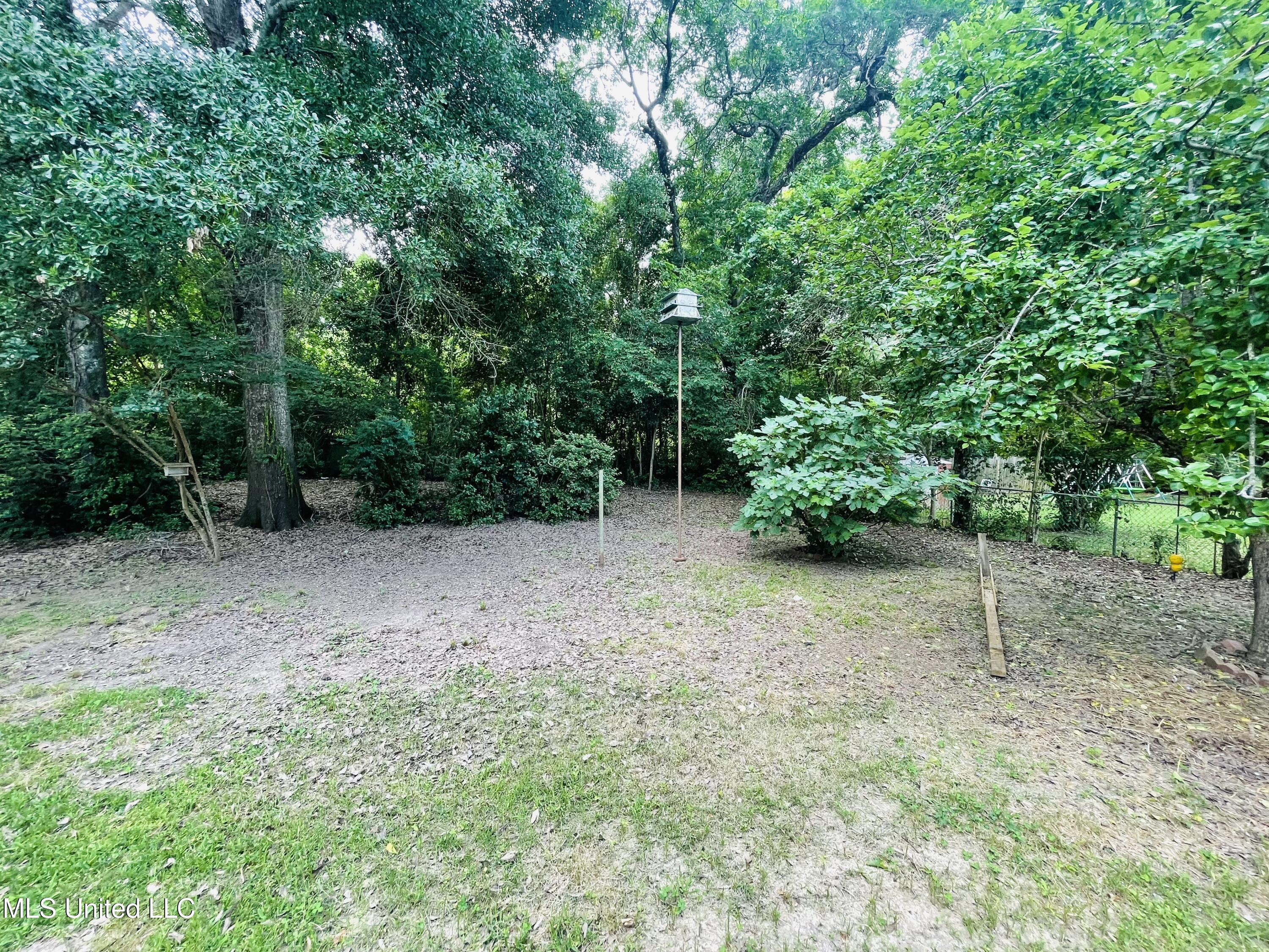 111 Brookfield Drive, Natchez, Mississippi image 26