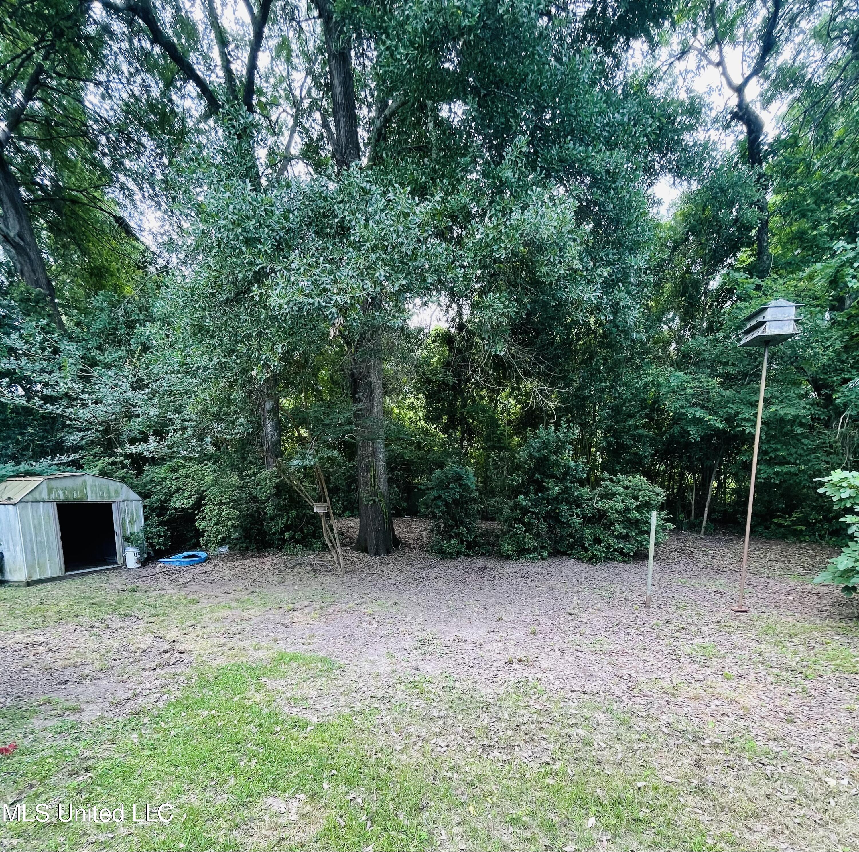 111 Brookfield Drive, Natchez, Mississippi image 27