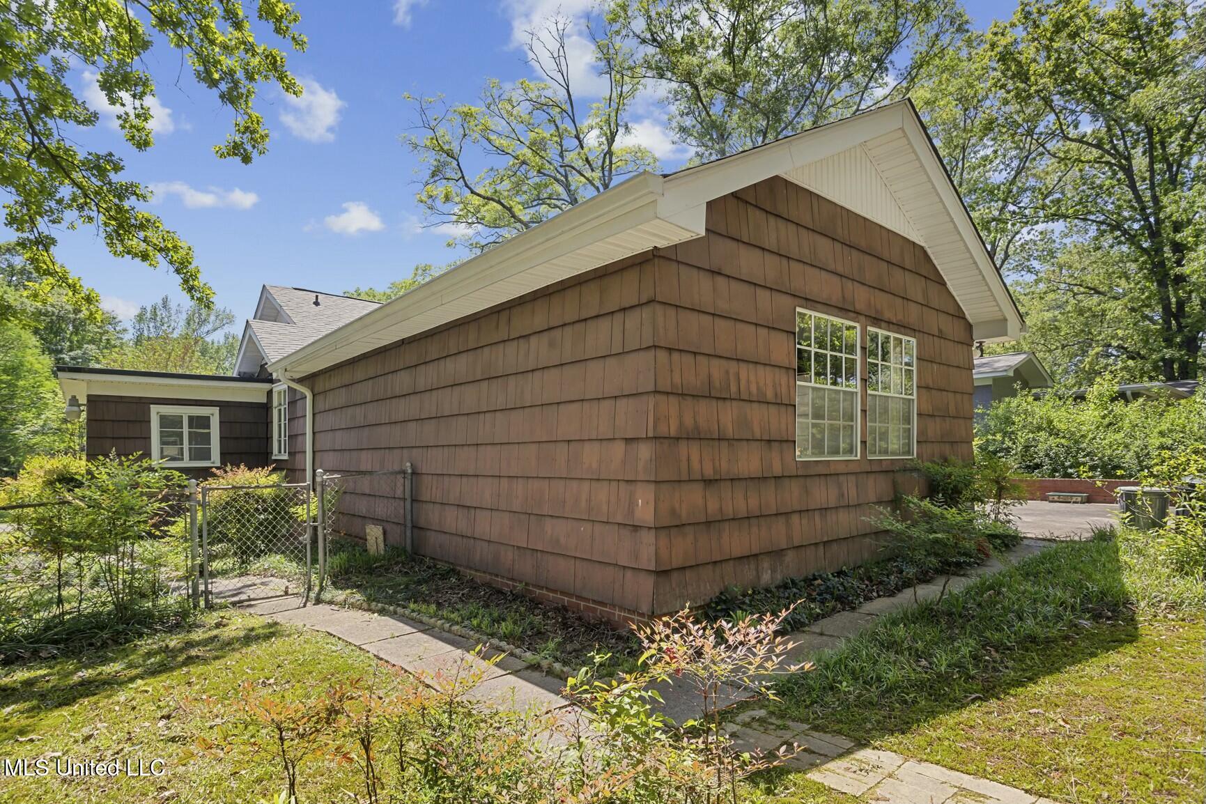 516 Naples Road, Jackson, Mississippi image 23