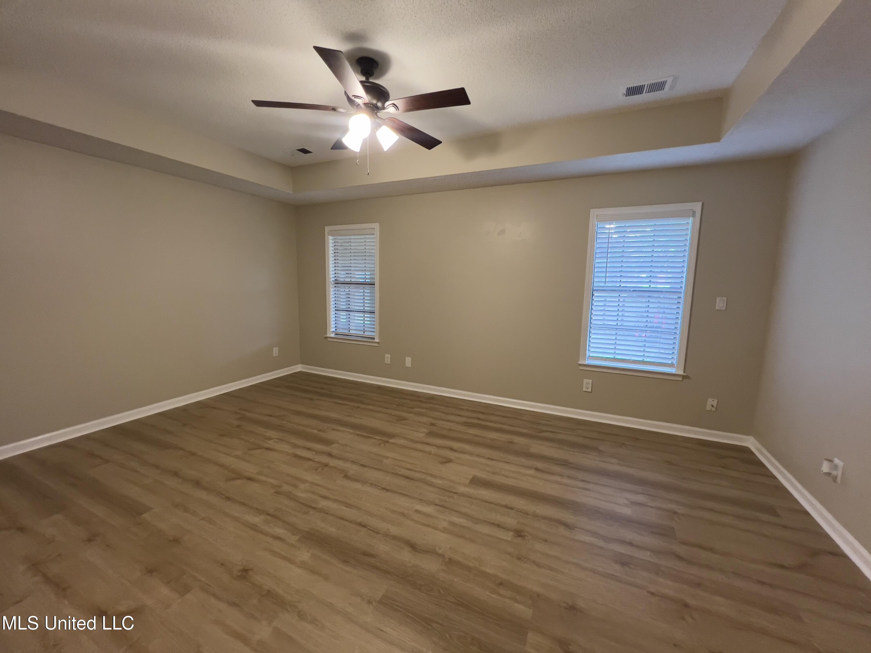4046 Maryan Court, Nesbit, Mississippi image 10