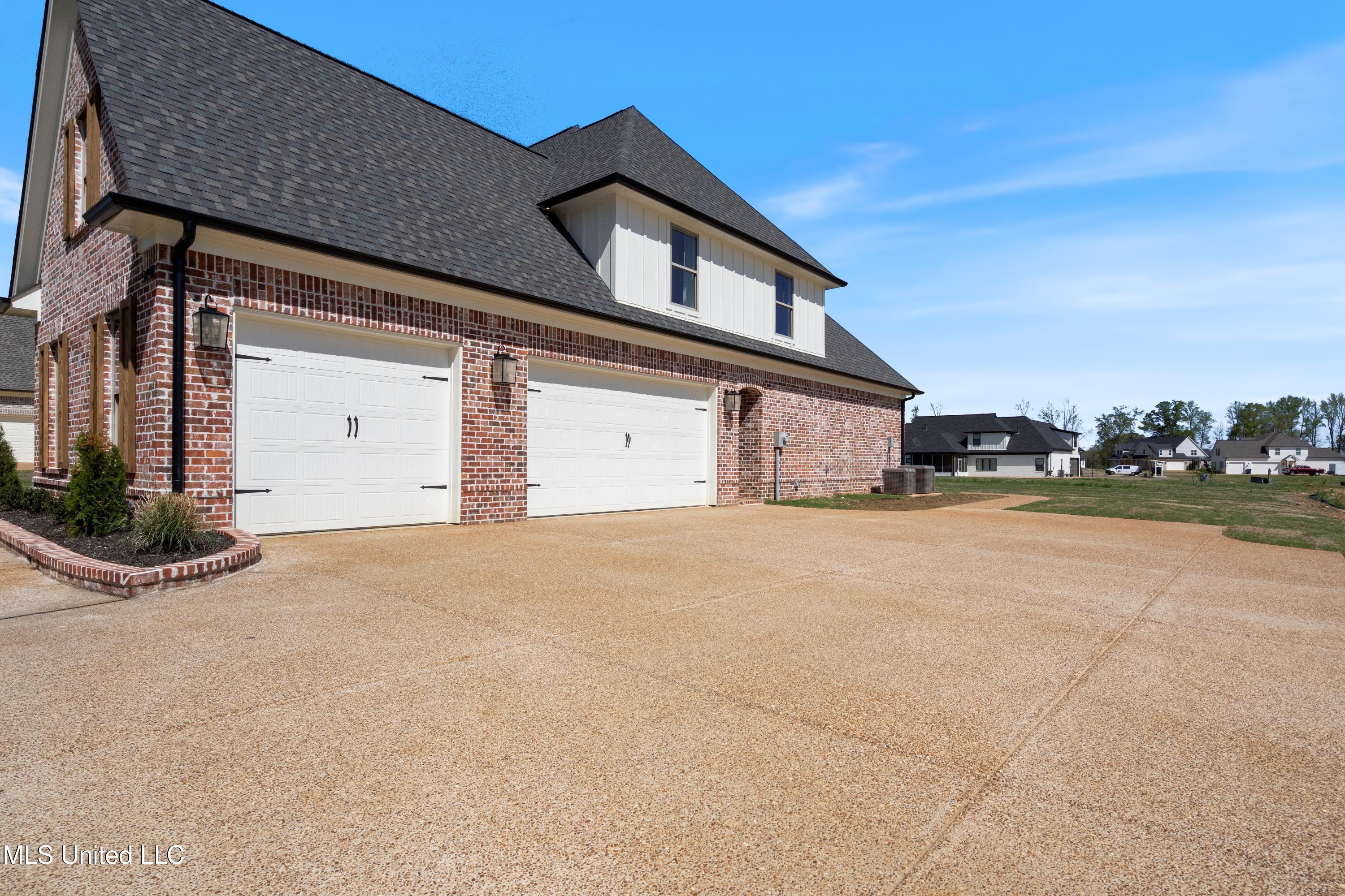 5240 Camp Crossing, Hernando, Mississippi image 5