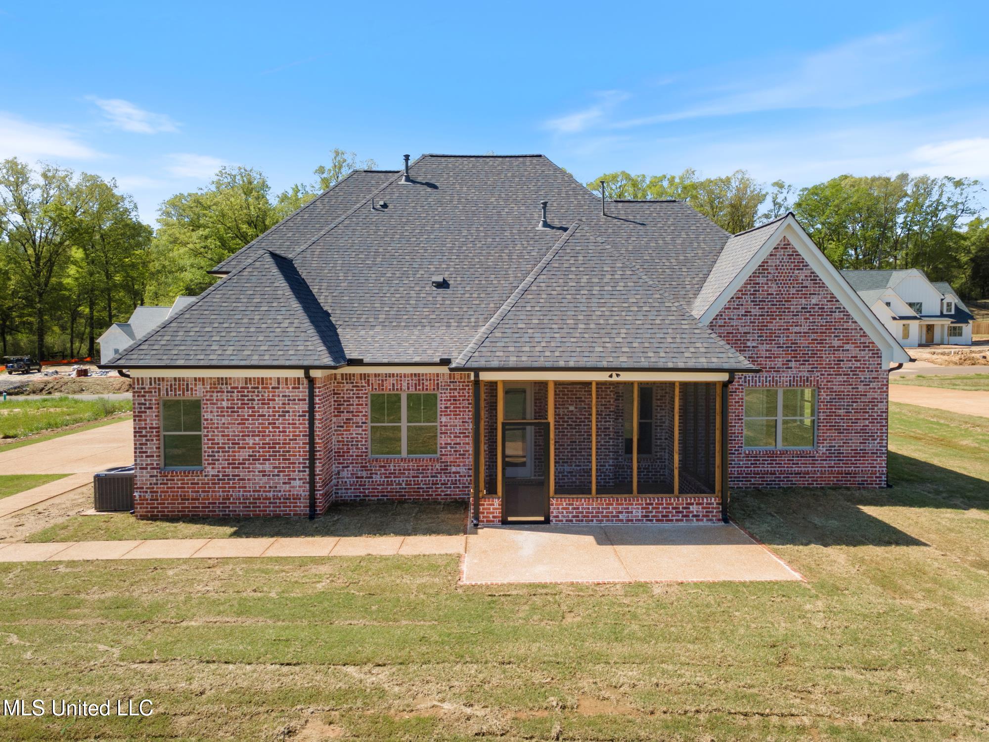 5240 Camp Crossing, Hernando, Mississippi image 32