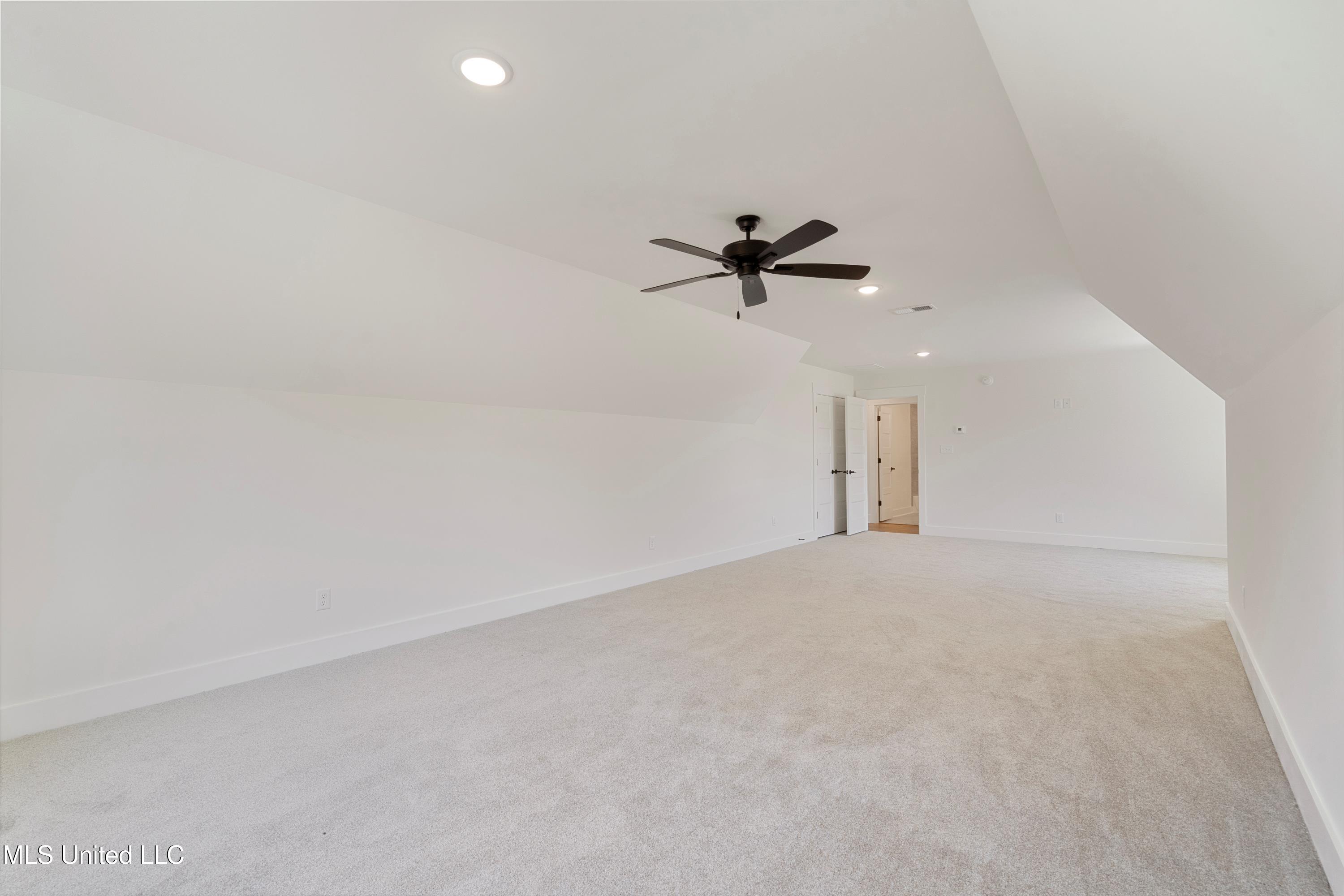 5240 Camp Crossing, Hernando, Mississippi image 30