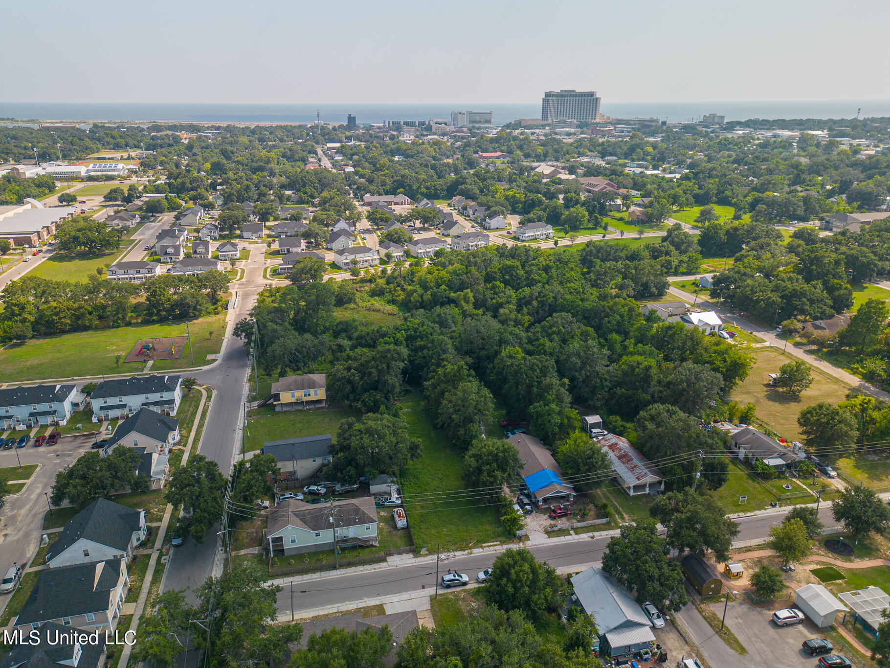 643 Walker Street, Biloxi, Mississippi image 7