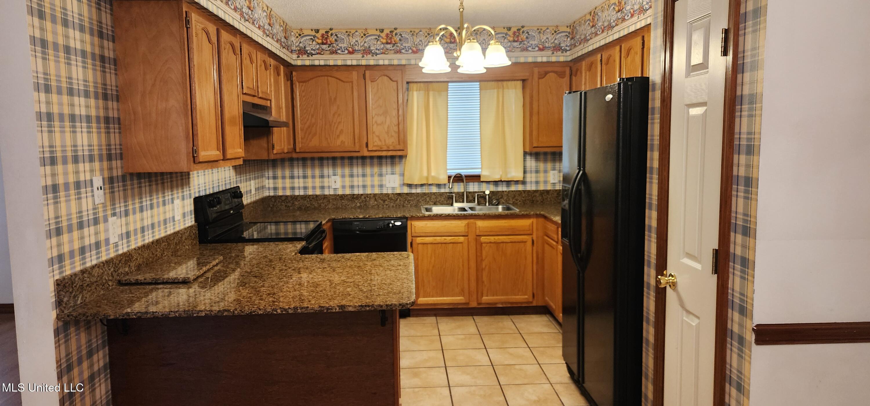 3304 Grouper Road, Gautier, Mississippi image 3