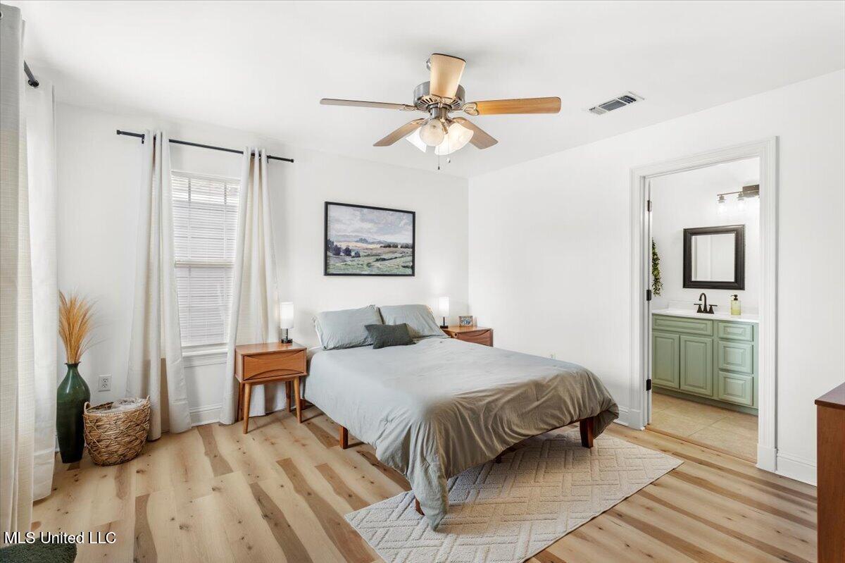 2123 Lindhridge Drive, Gulfport, Mississippi image 17