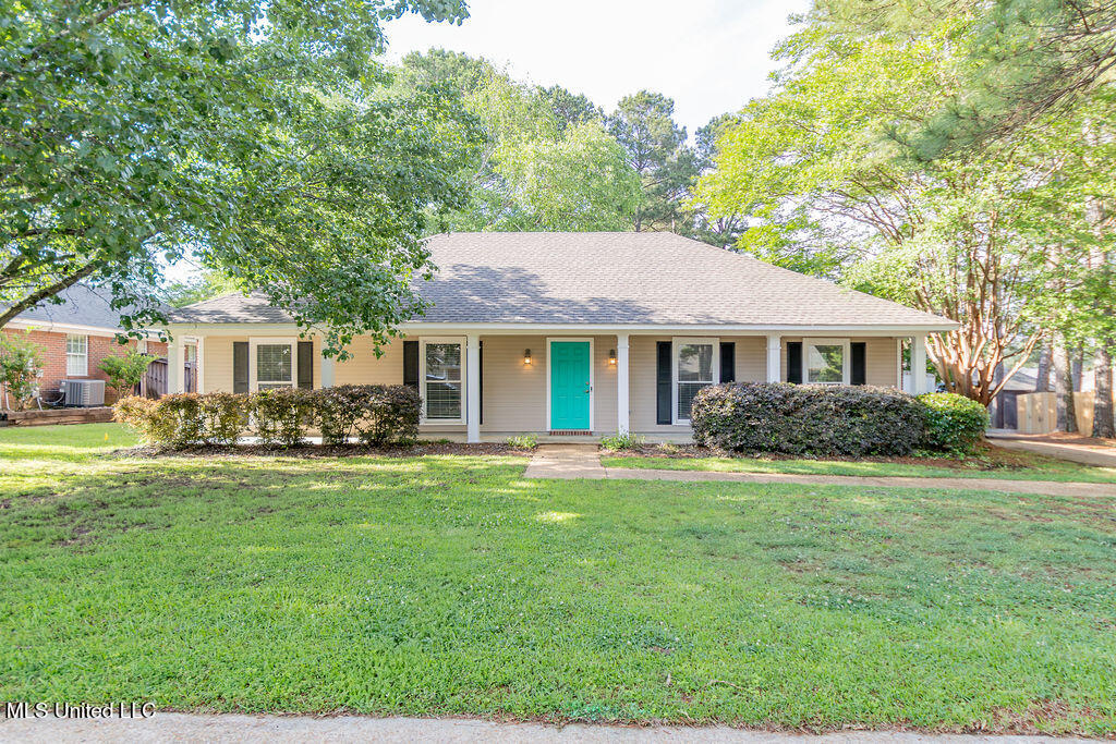 332 South Place Drive, Madison, Mississippi image 1