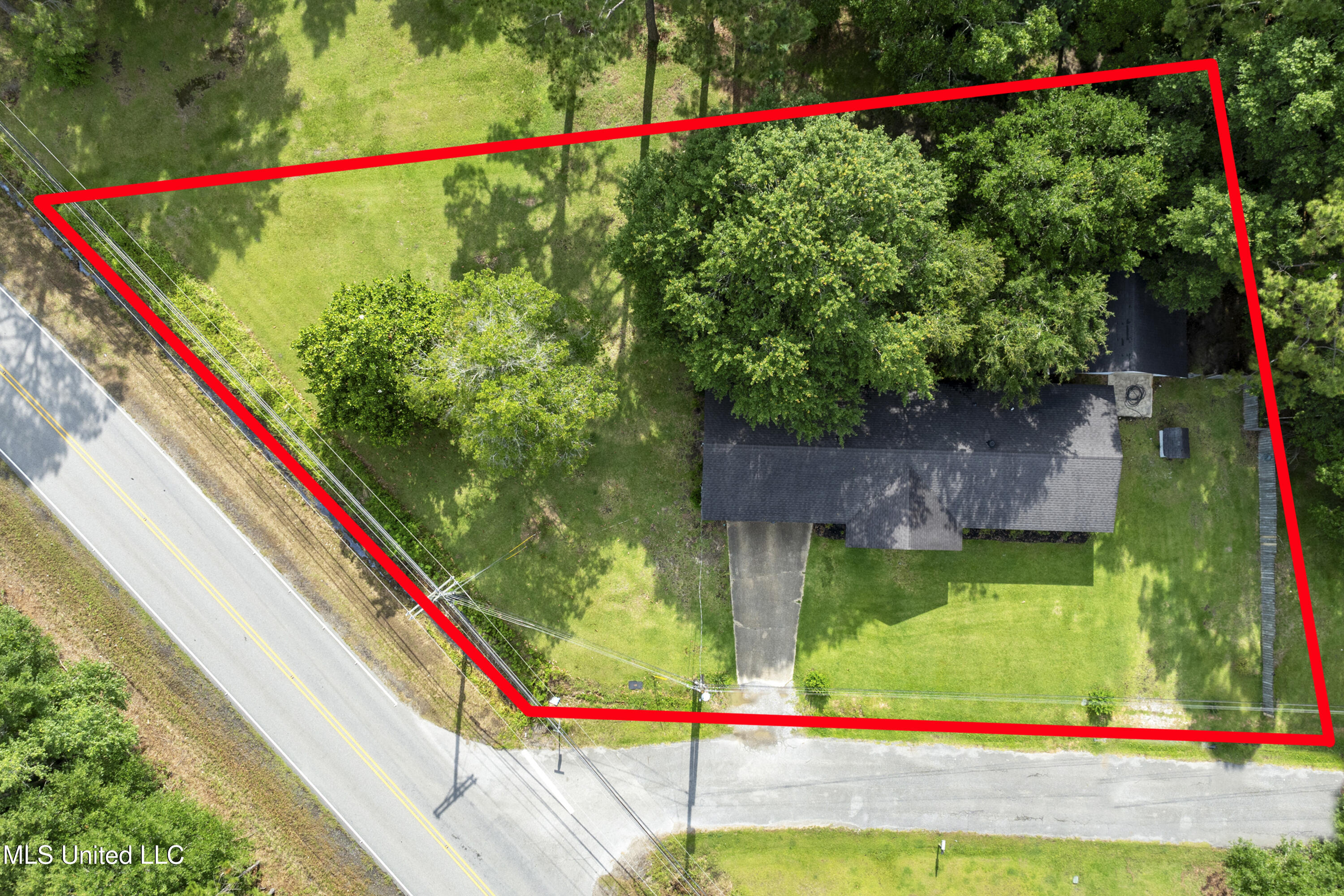 9101 Tammy Lane, Moss Point, Mississippi image 24