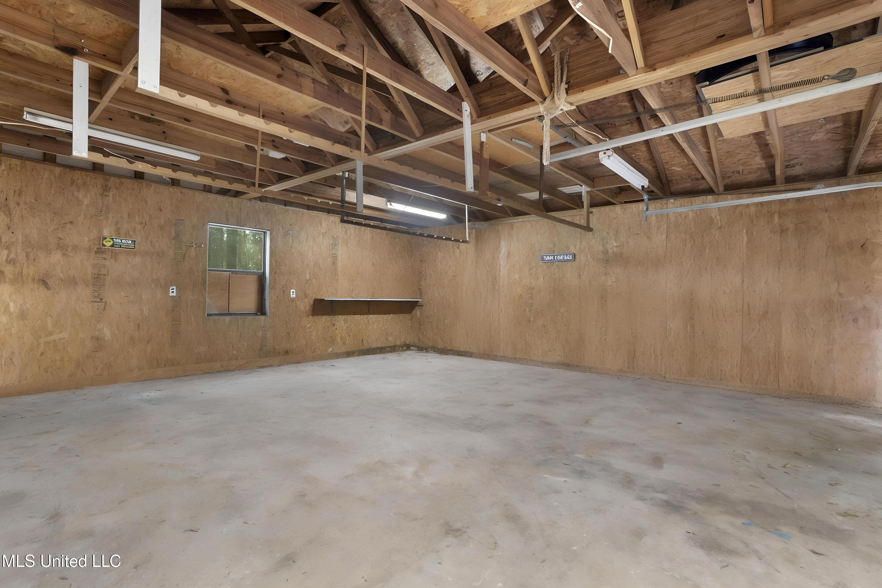 9101 Tammy Lane, Moss Point, Mississippi image 21