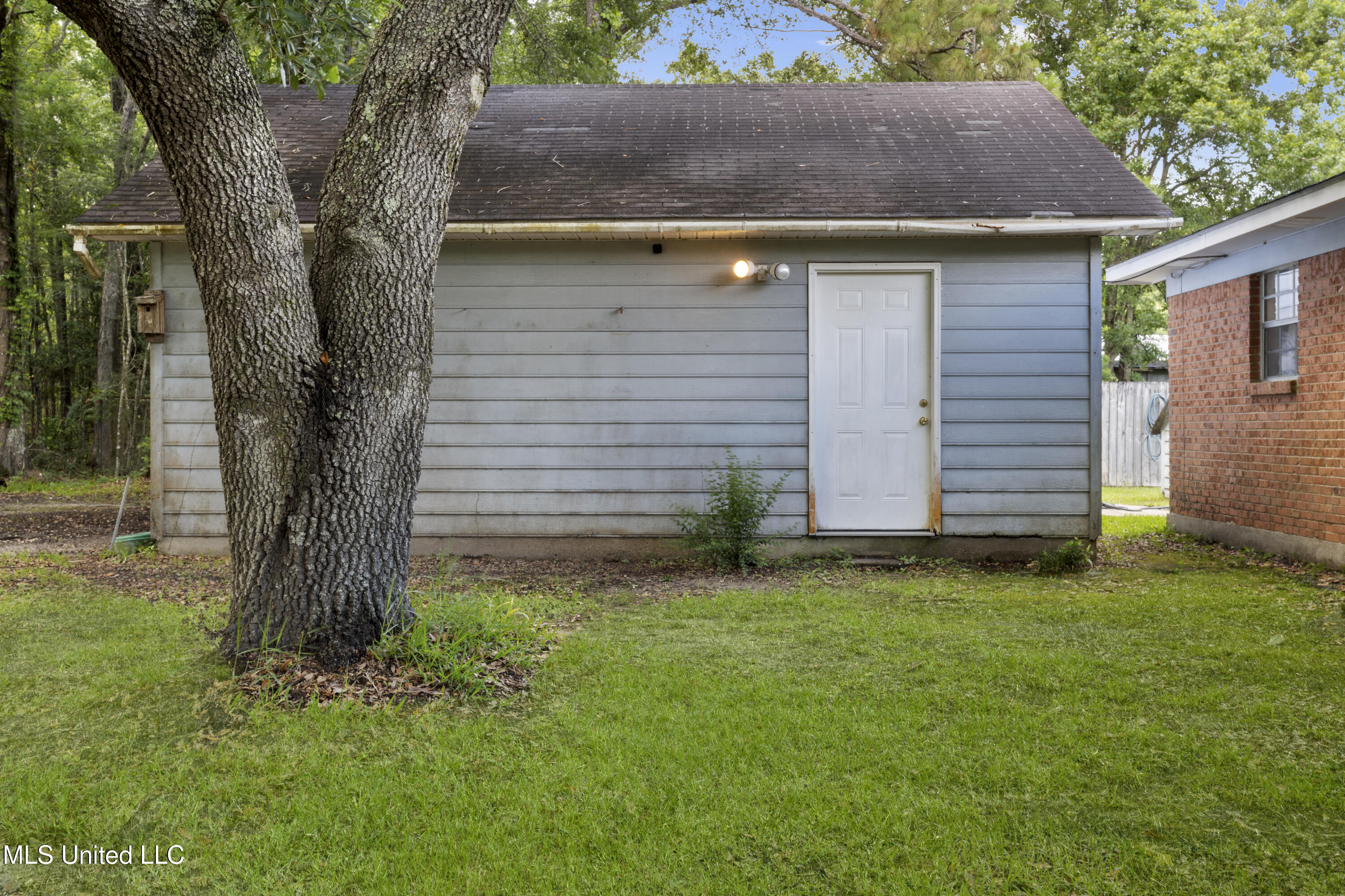 9101 Tammy Lane, Moss Point, Mississippi image 20