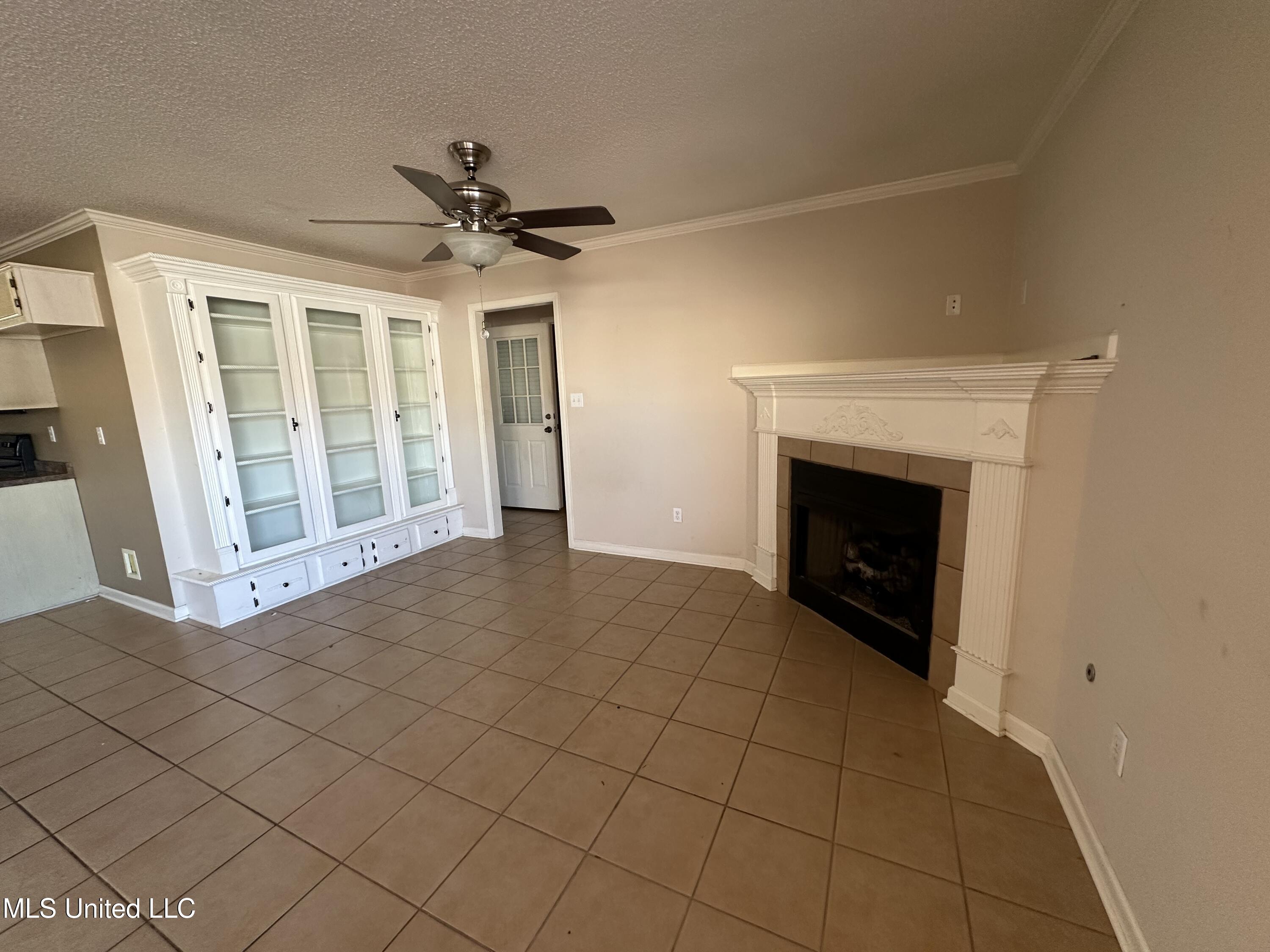 1626 Mason Drive, Hernando, Mississippi image 9