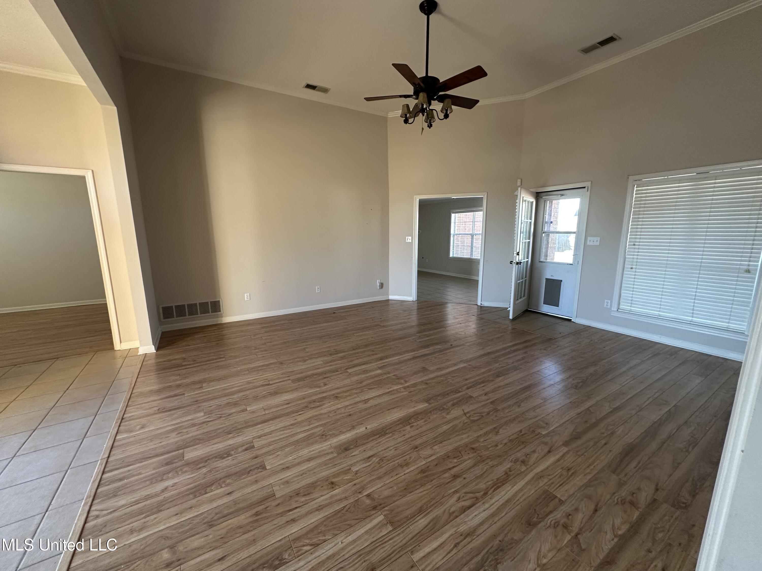 1626 Mason Drive, Hernando, Mississippi image 2