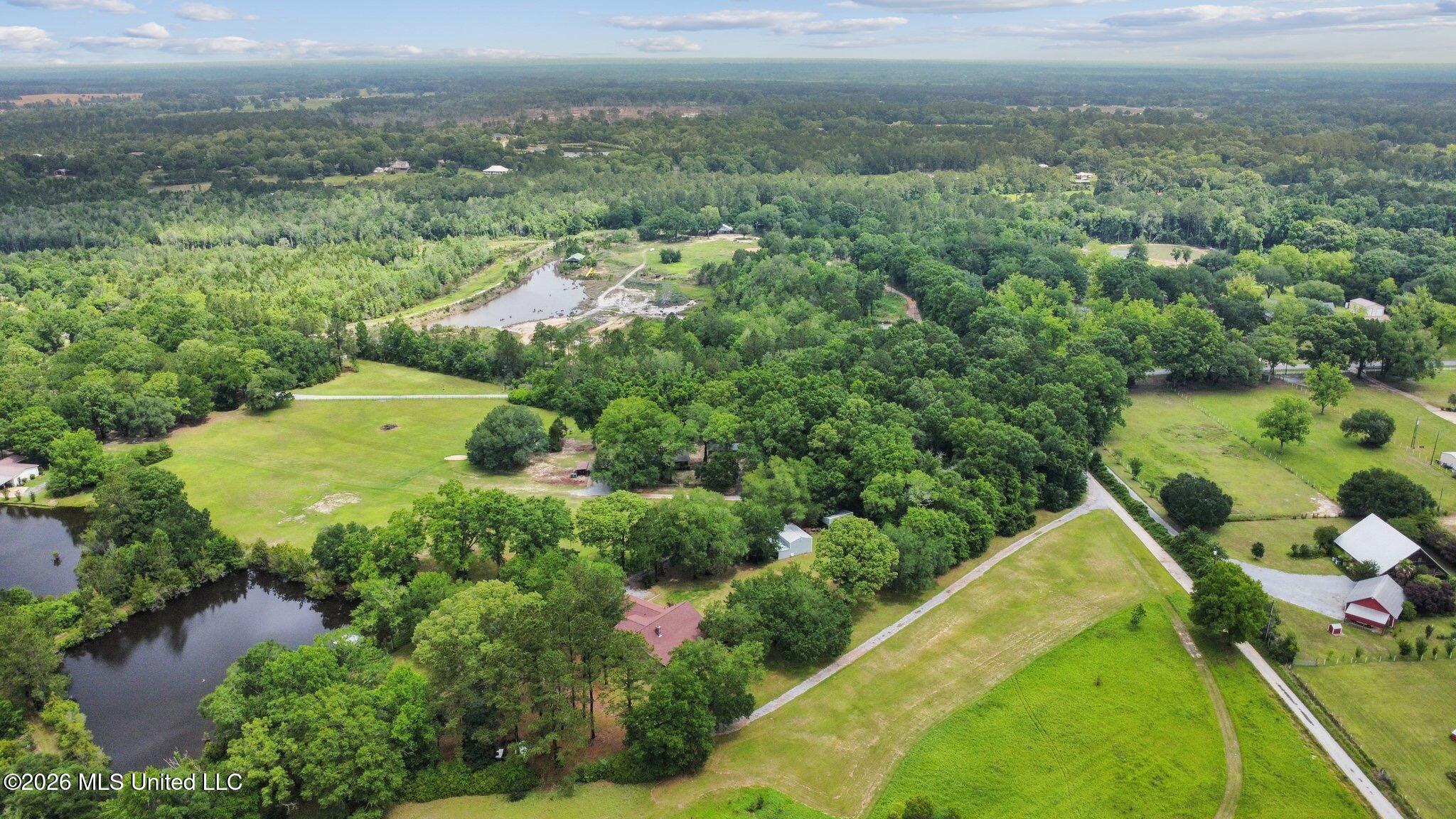 5116 Ceres Farm