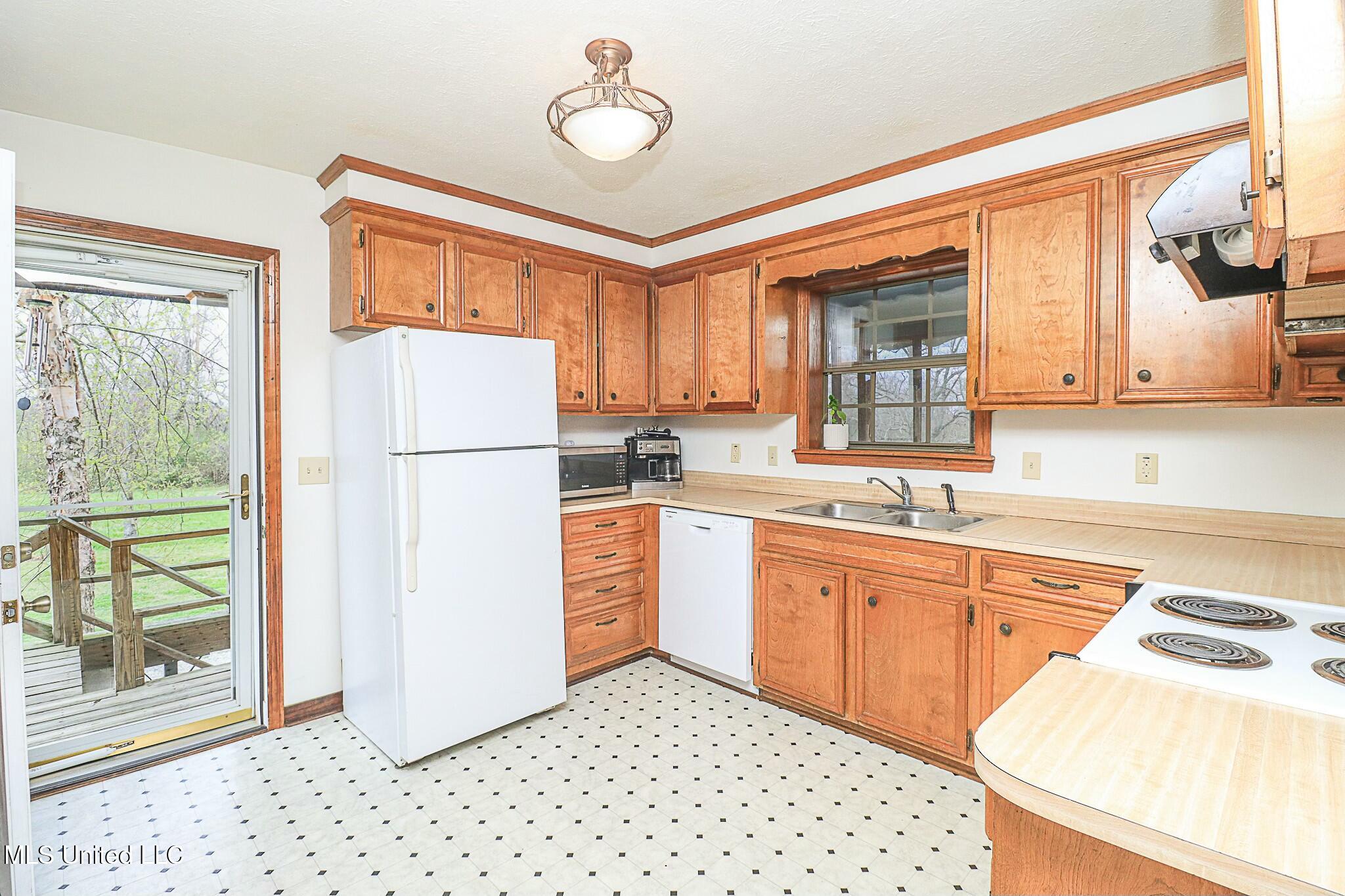 707 Endris Road, Canton, Mississippi image 47