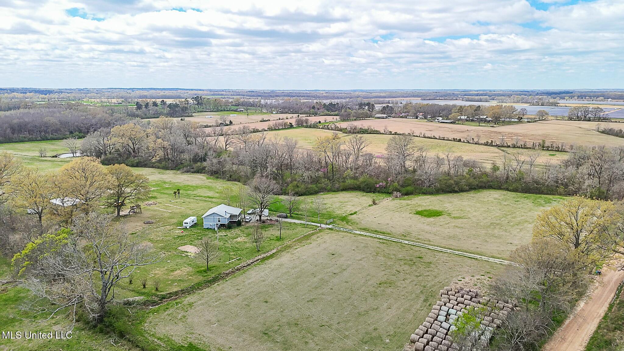 707 Endris Road, Canton, Mississippi image 5