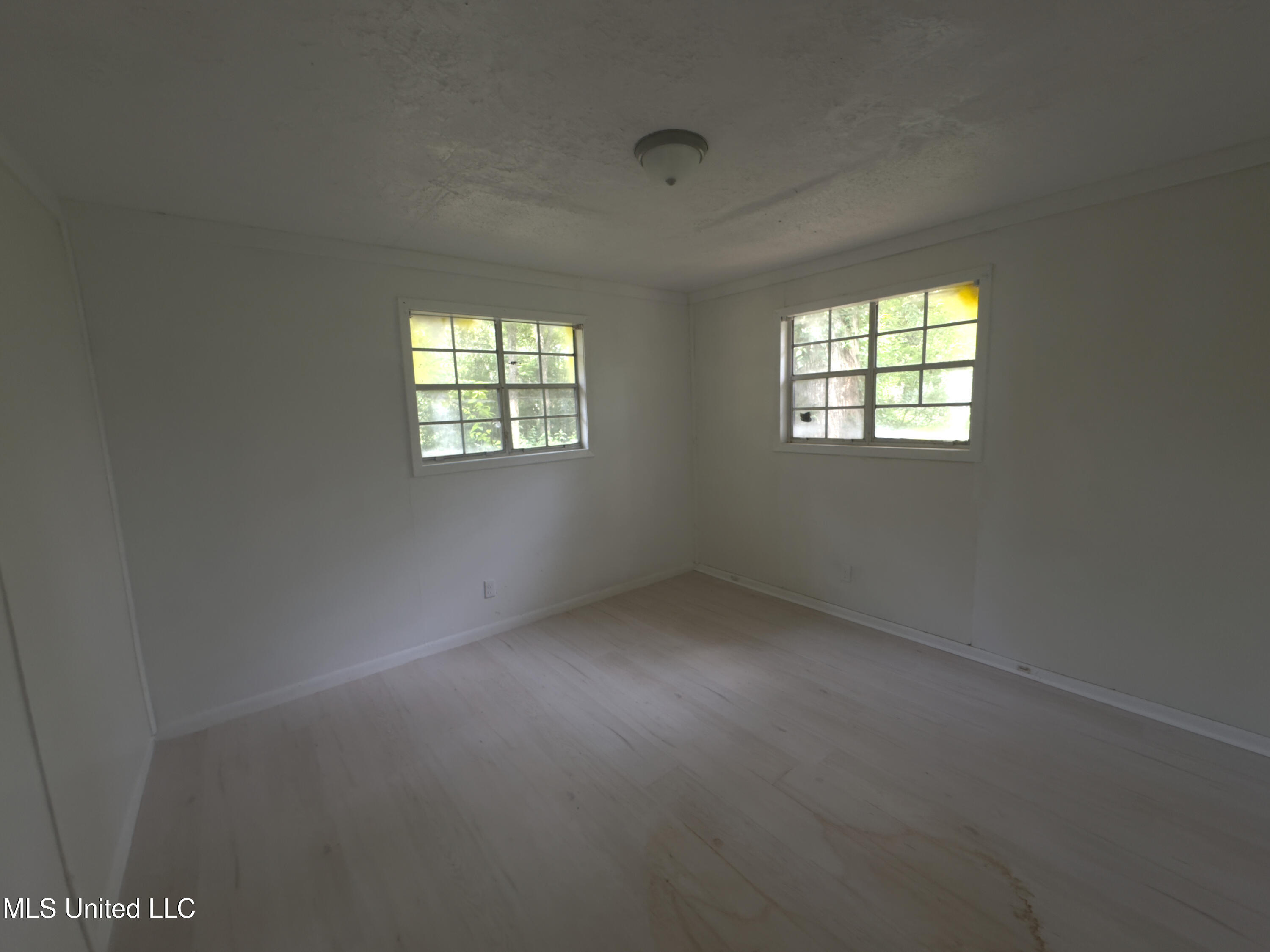 1136 Killarney Street, Jackson, Mississippi image 7