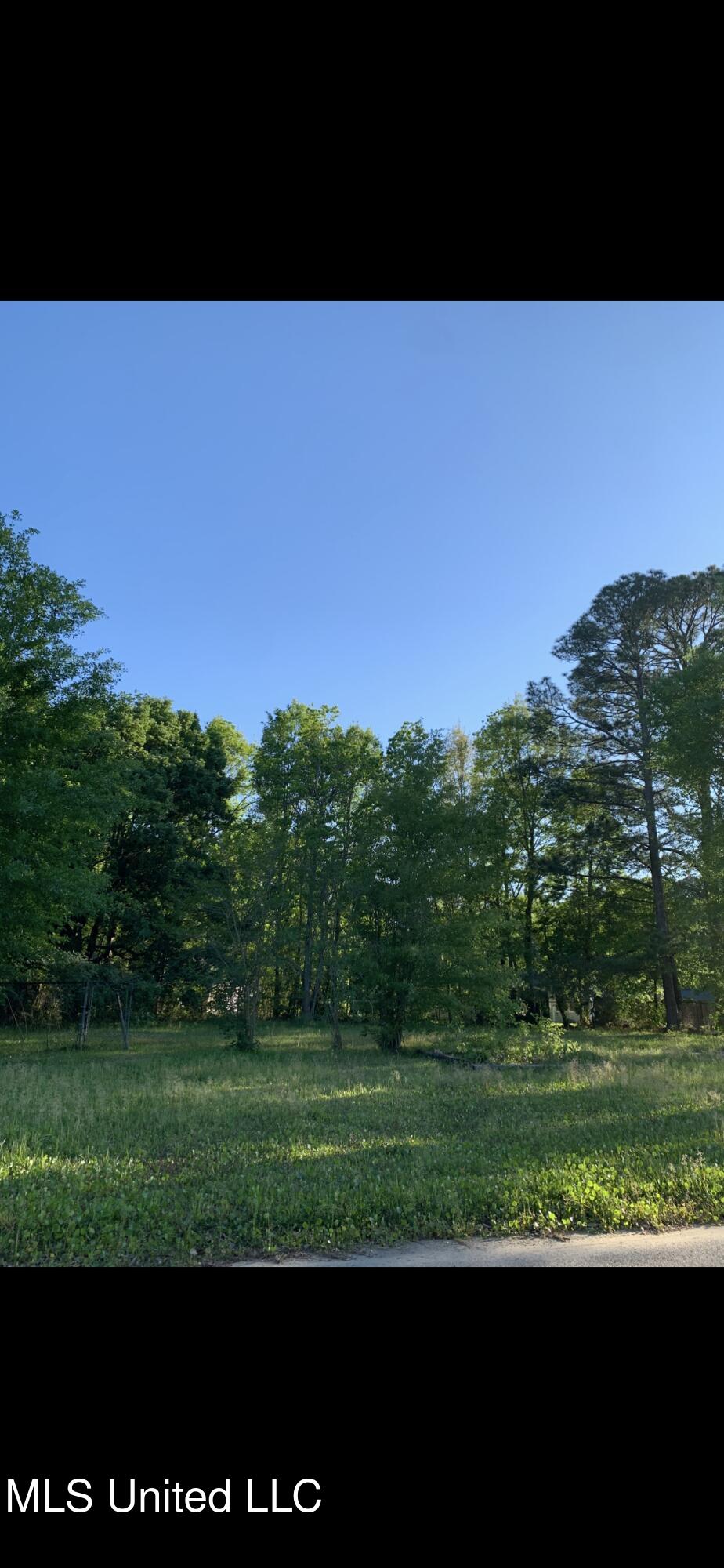 1457 Rue De Courmont, Gautier, Mississippi image 1
