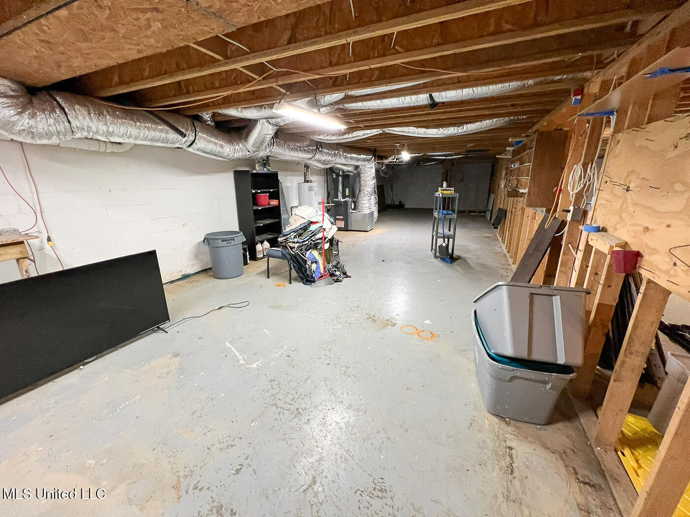 502 N Thunderbird Drive, Hernando, Mississippi image 37