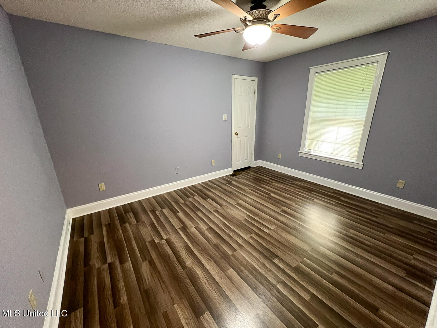 502 N Thunderbird Drive, Hernando, Mississippi image 32